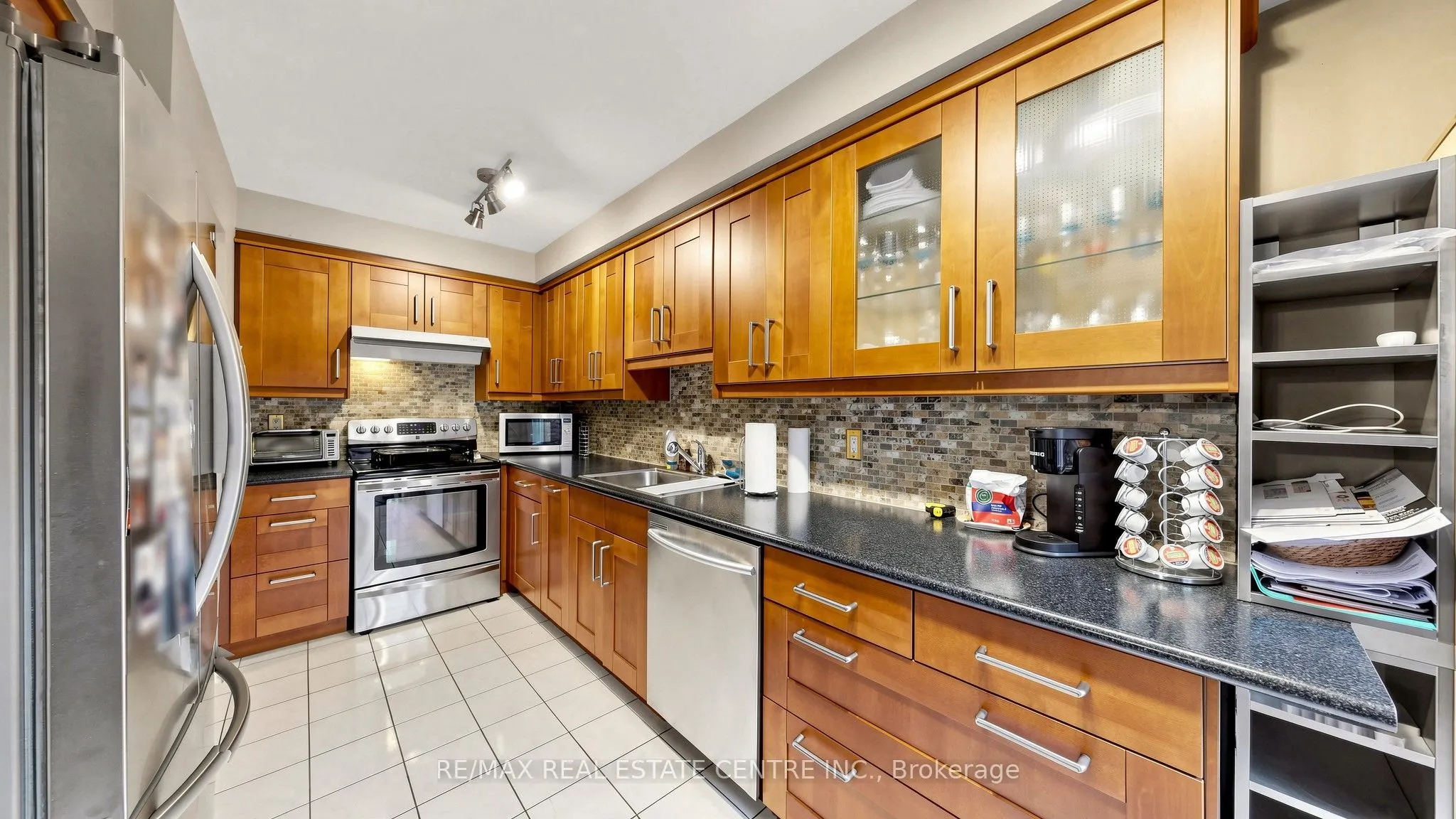 2215 Cleaver Avenue #3