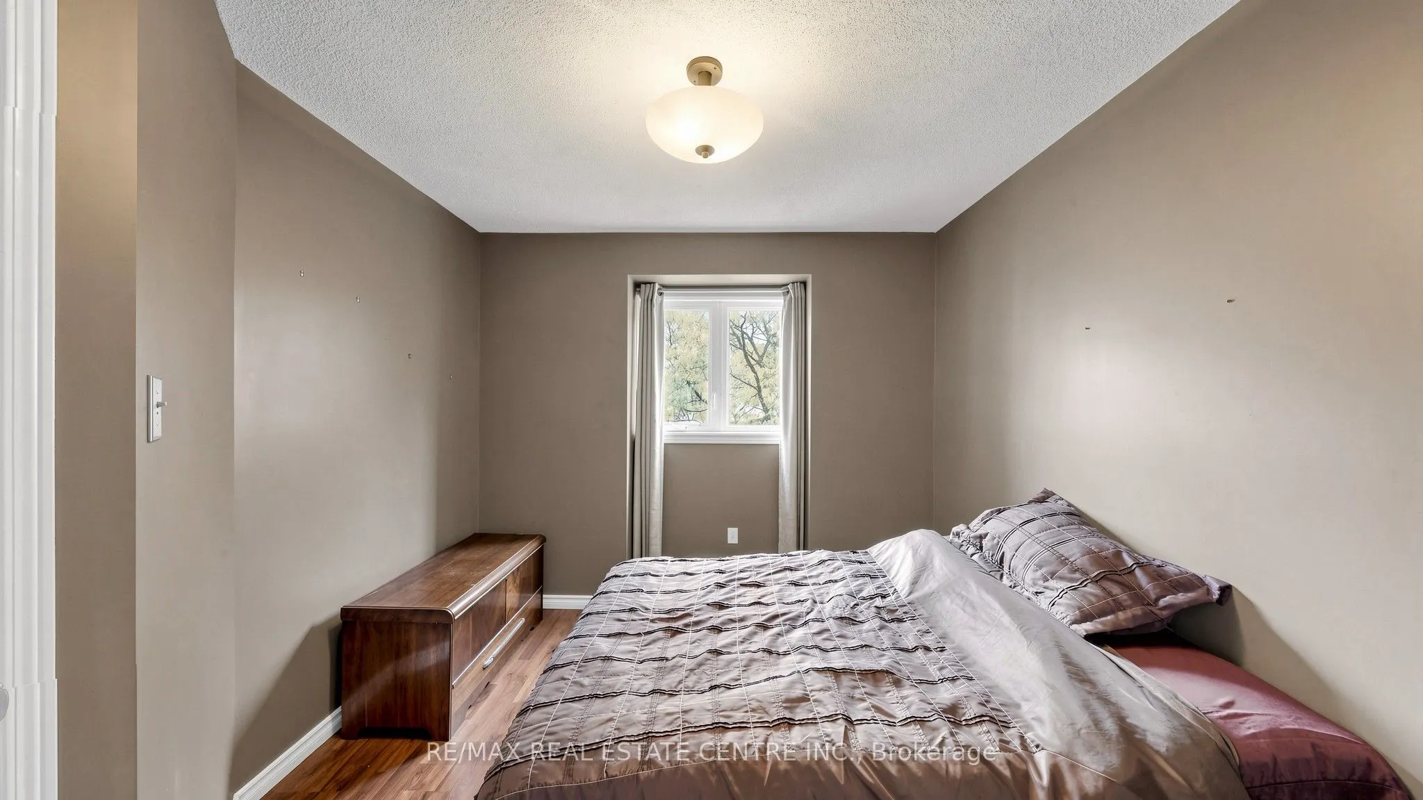 2215 Cleaver Avenue #3