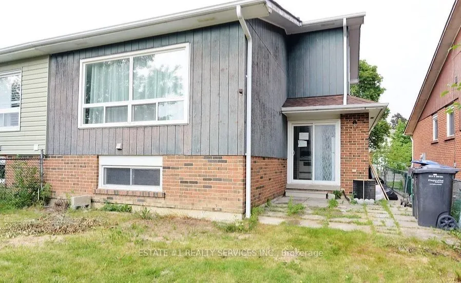 33 Camberley Crescent