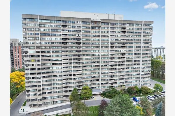 50 Elm Drive E