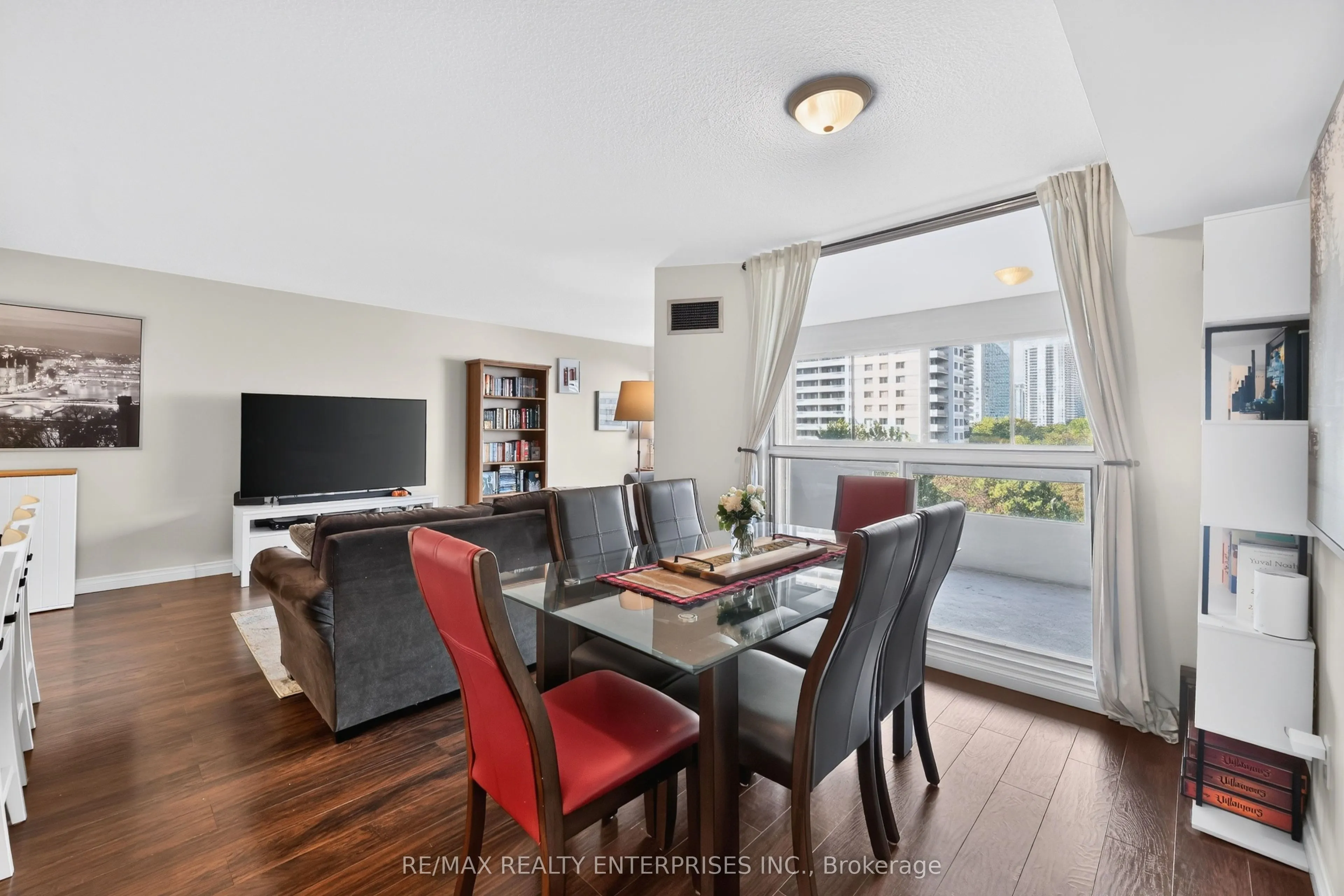 50 Elm Drive E #610