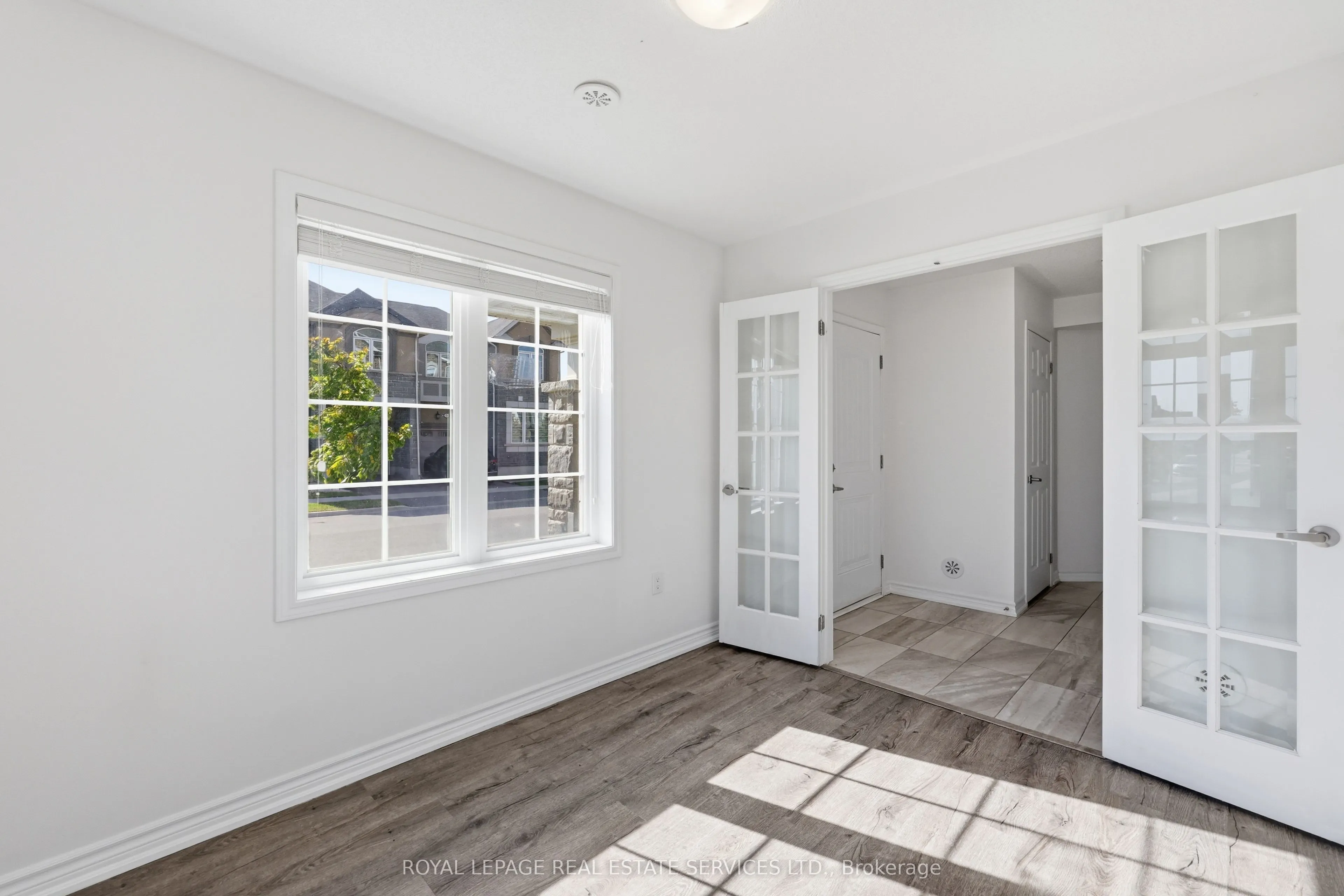998 Balsam Court