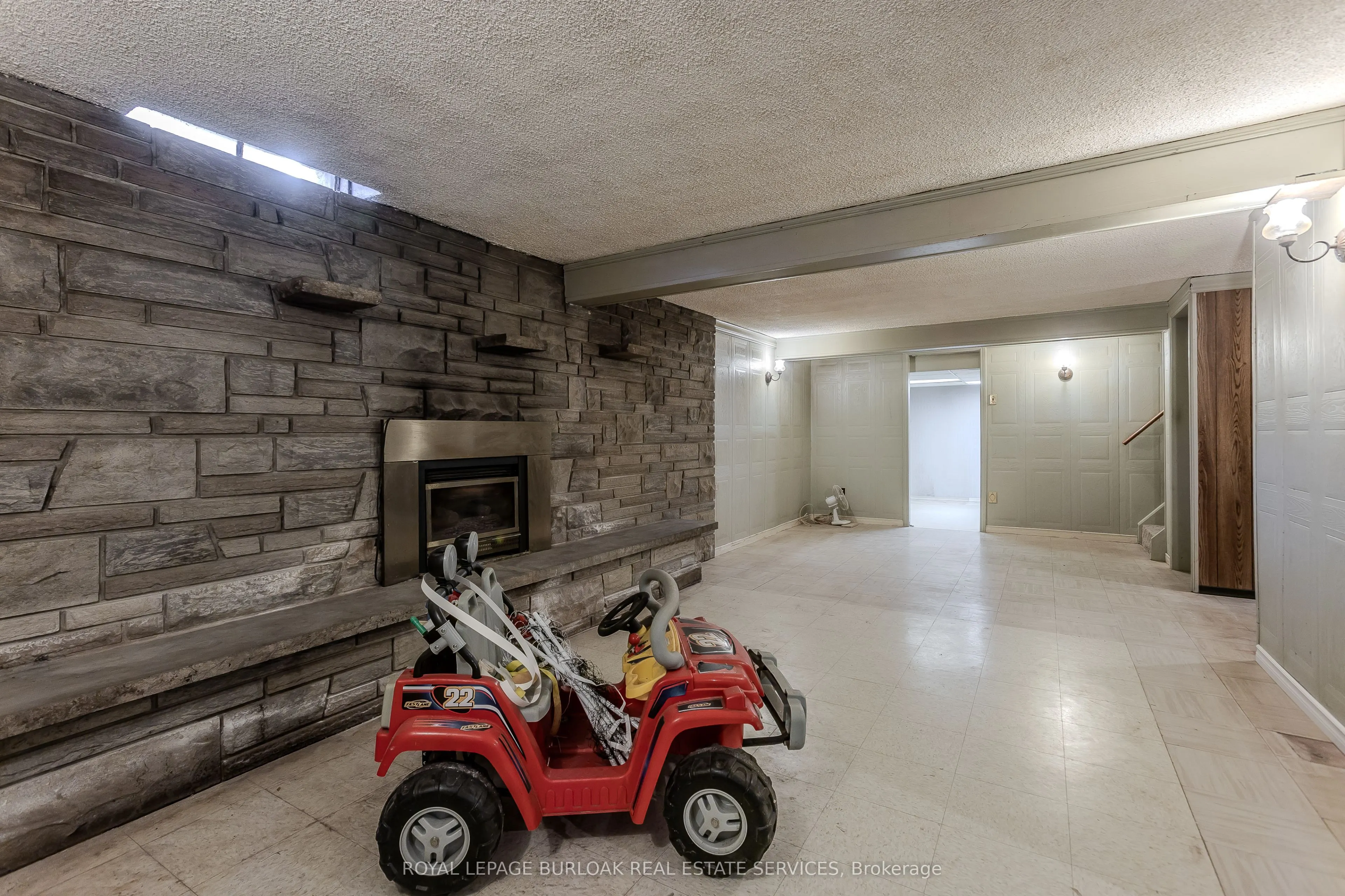 3196 Centennial Drive