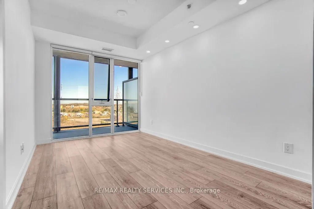 3200 Dakota Common #B906
