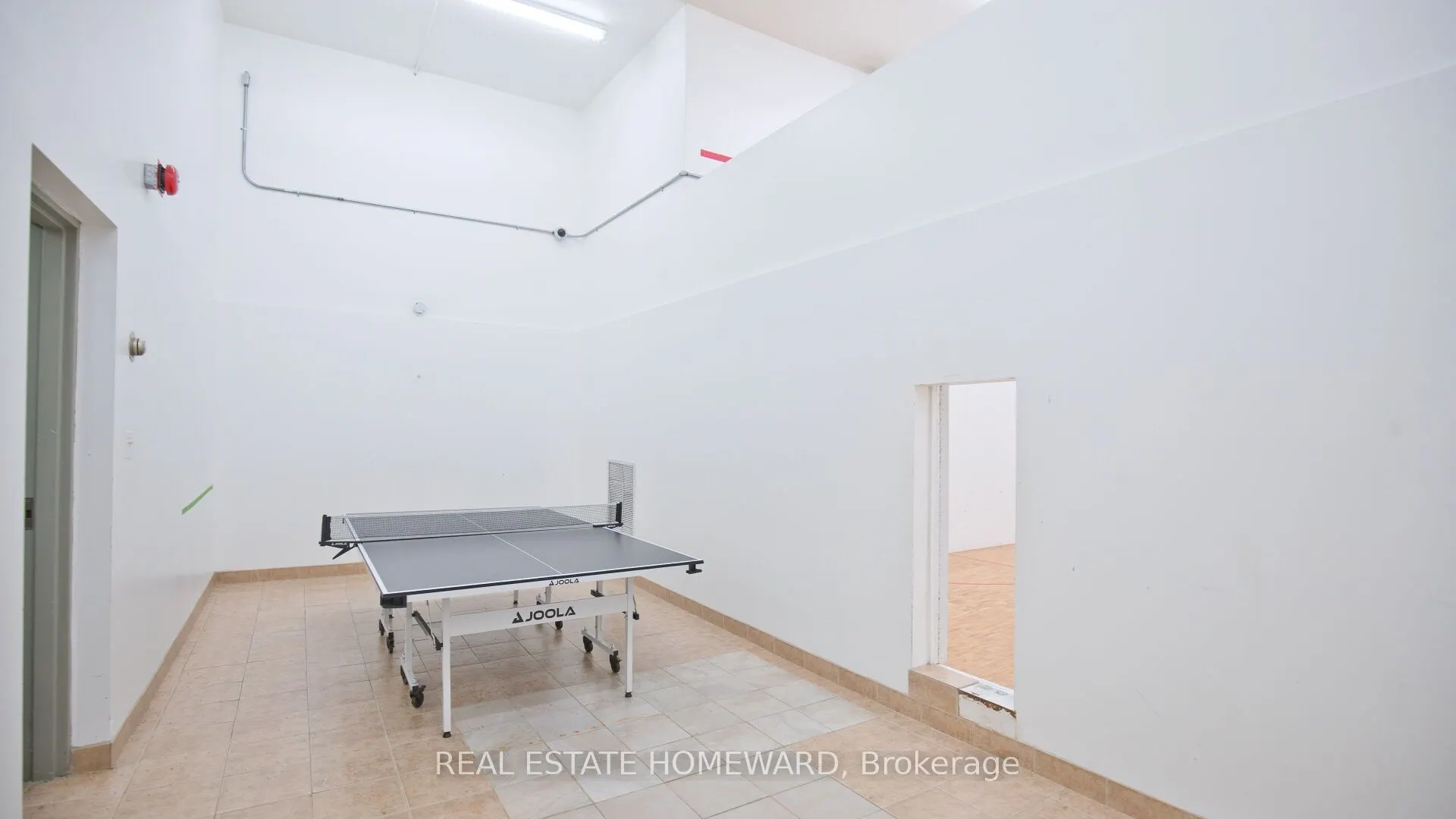 1515 Lakeshore Road E #1505