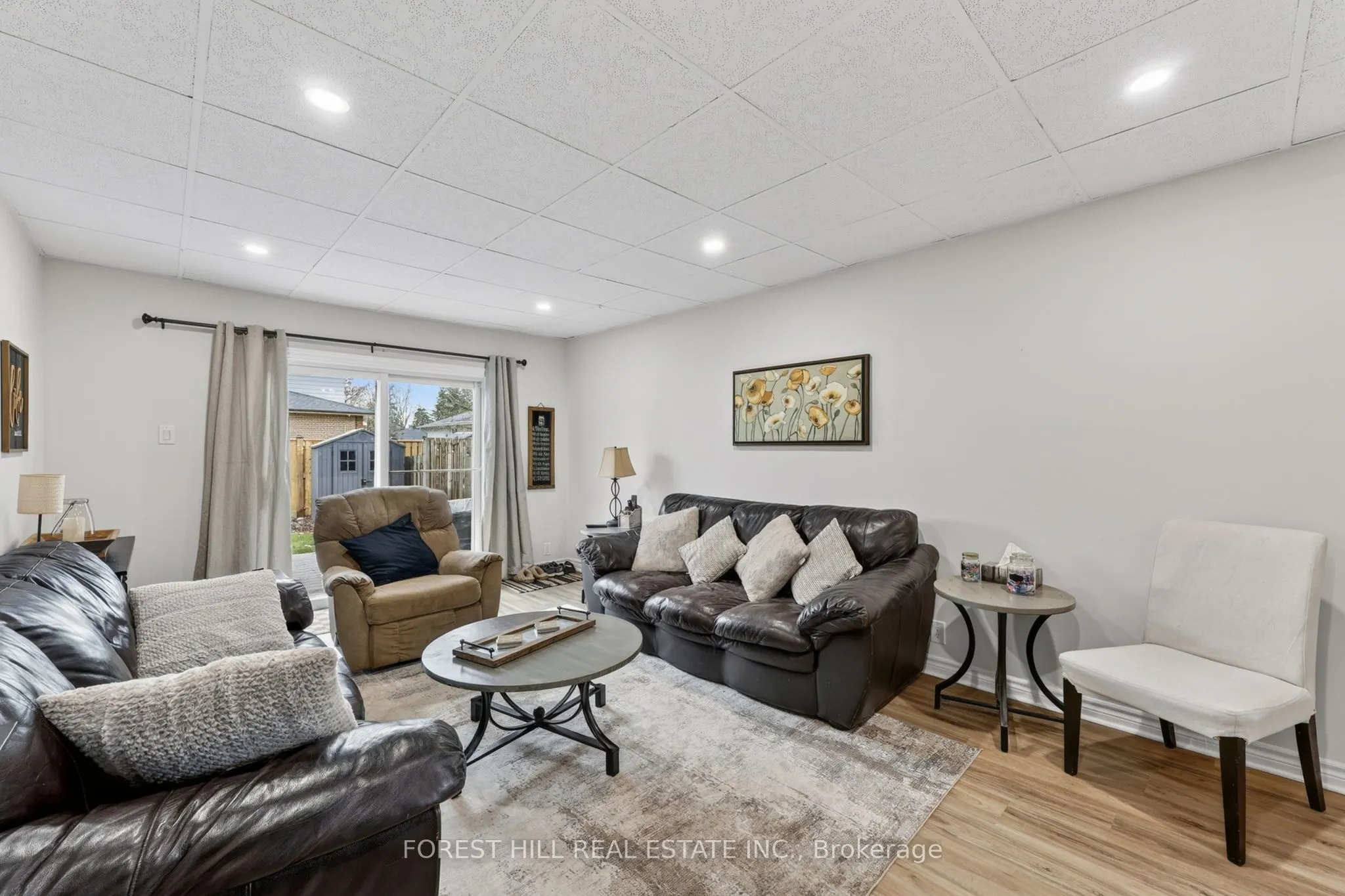 172 Ellwood Drive E