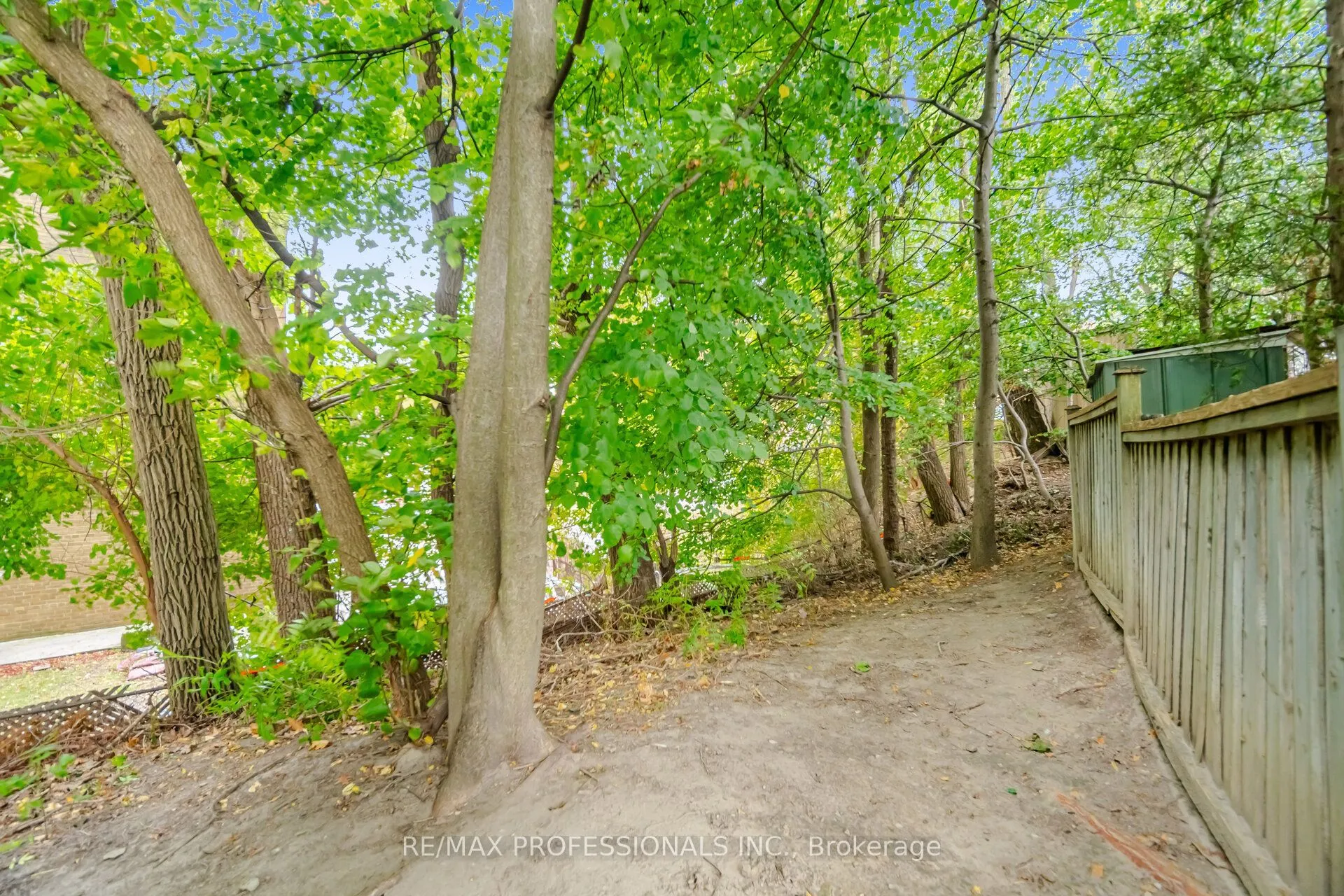 9 Humber Ridge Drive