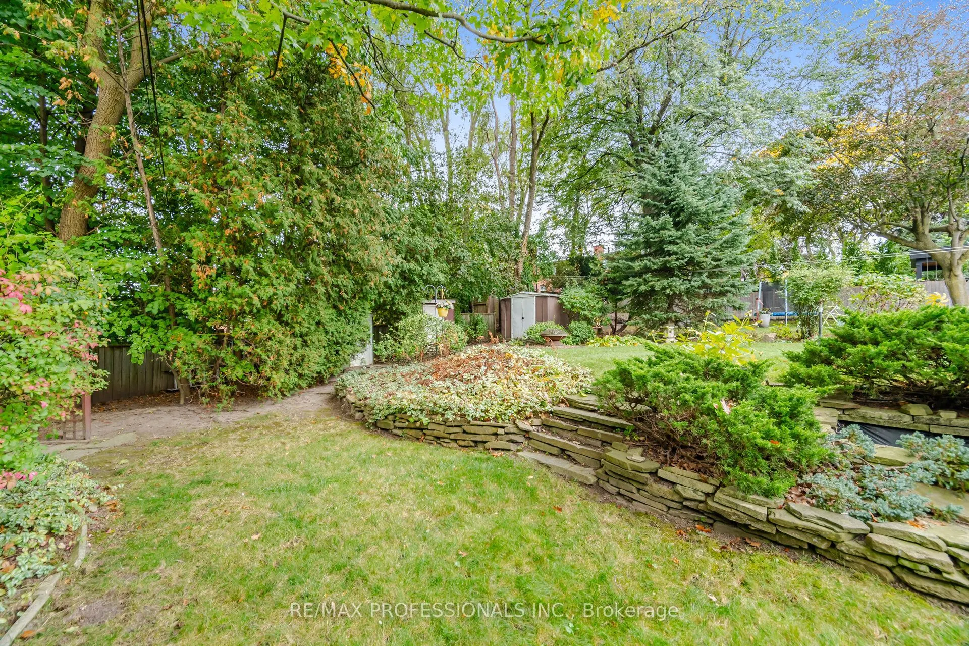 9 Humber Ridge Drive