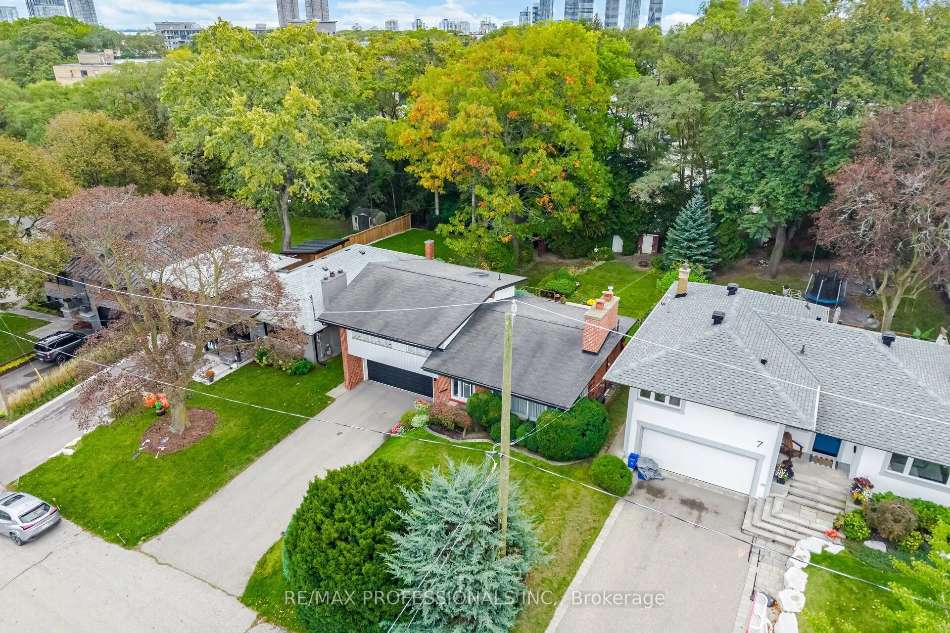 9 Humber Ridge Drive