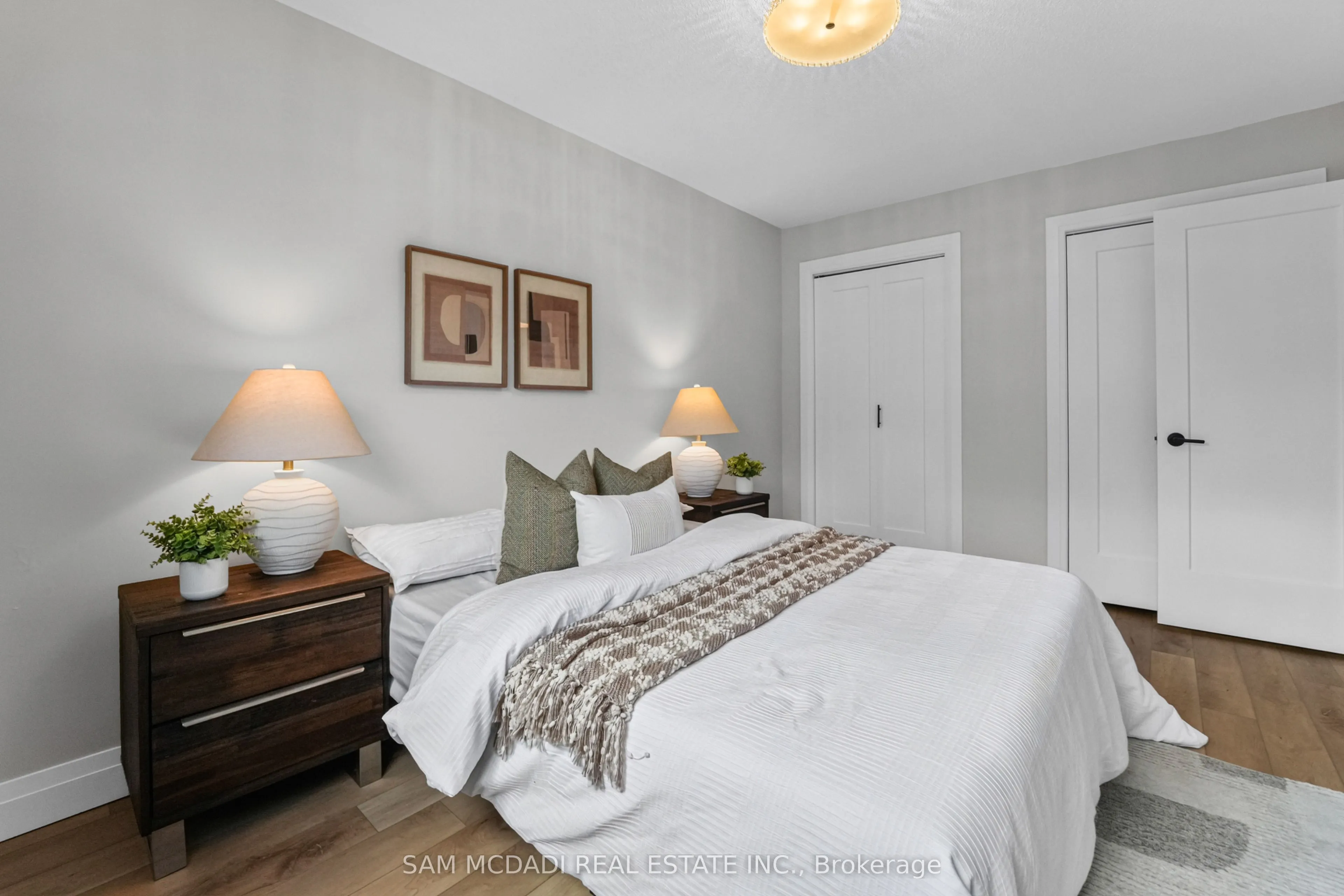 400 Mississauga Valley Boulevard #157