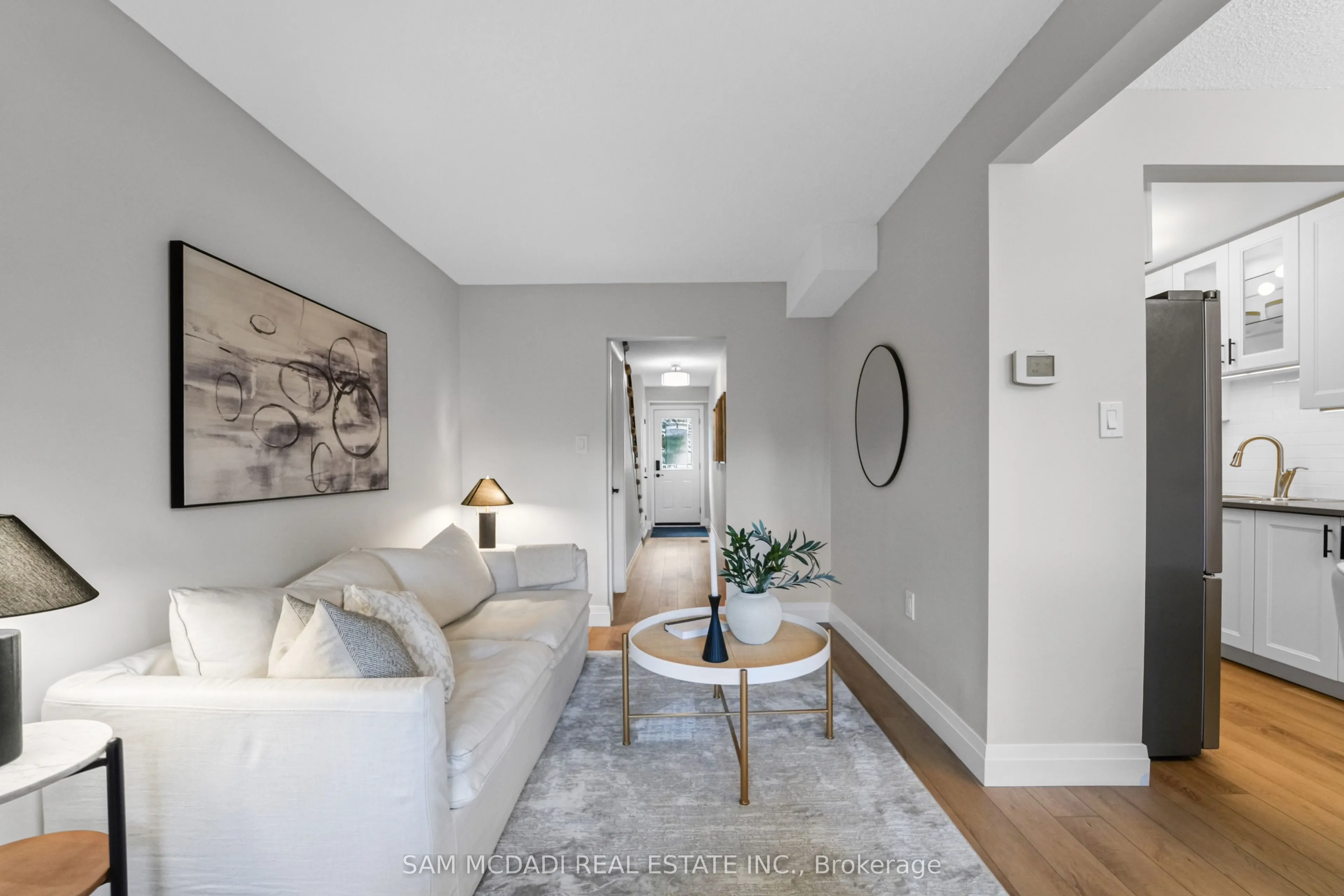 400 Mississauga Valley Boulevard #157
