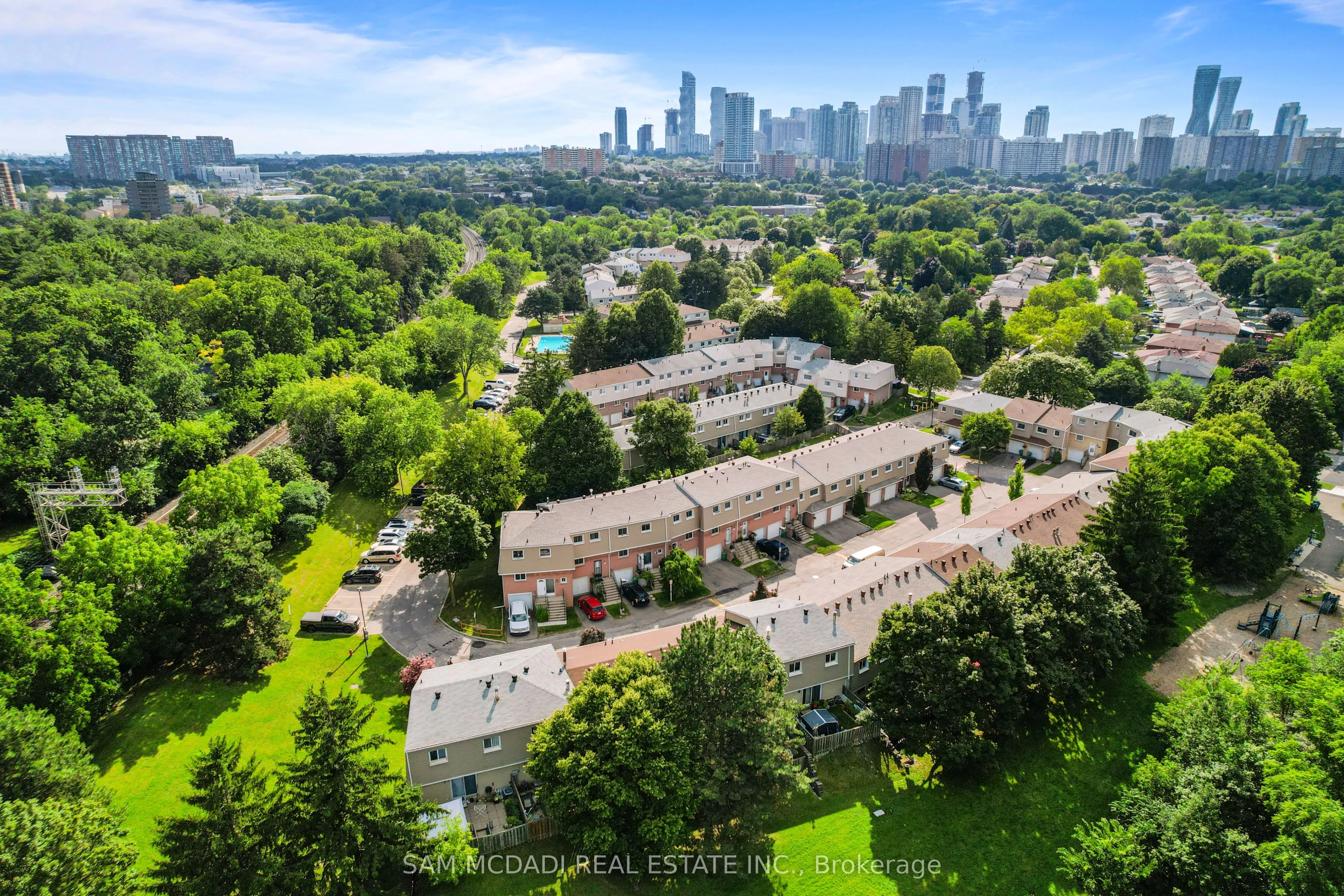 400 Mississauga Valley Boulevard #157