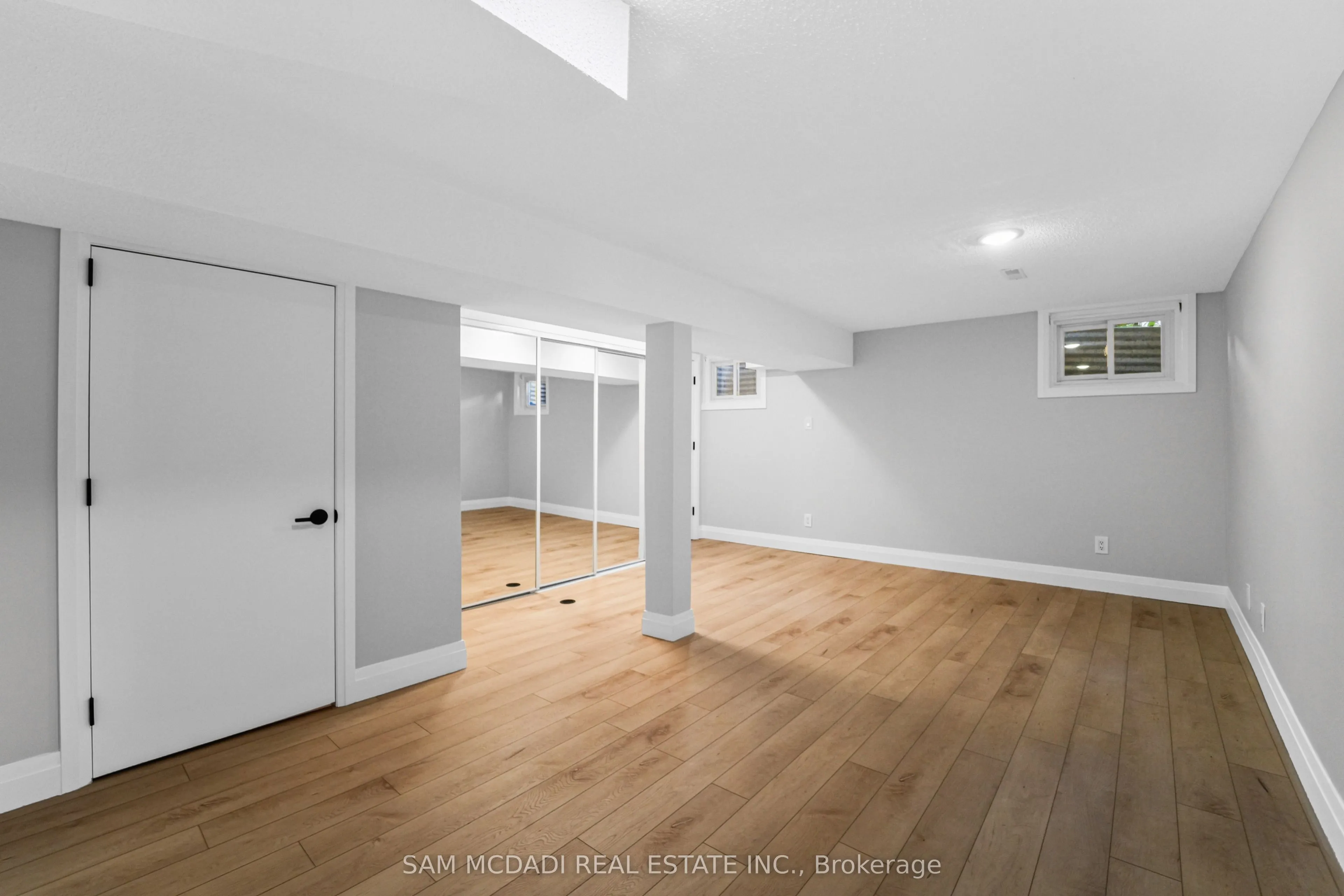 400 Mississauga Valley Boulevard #157