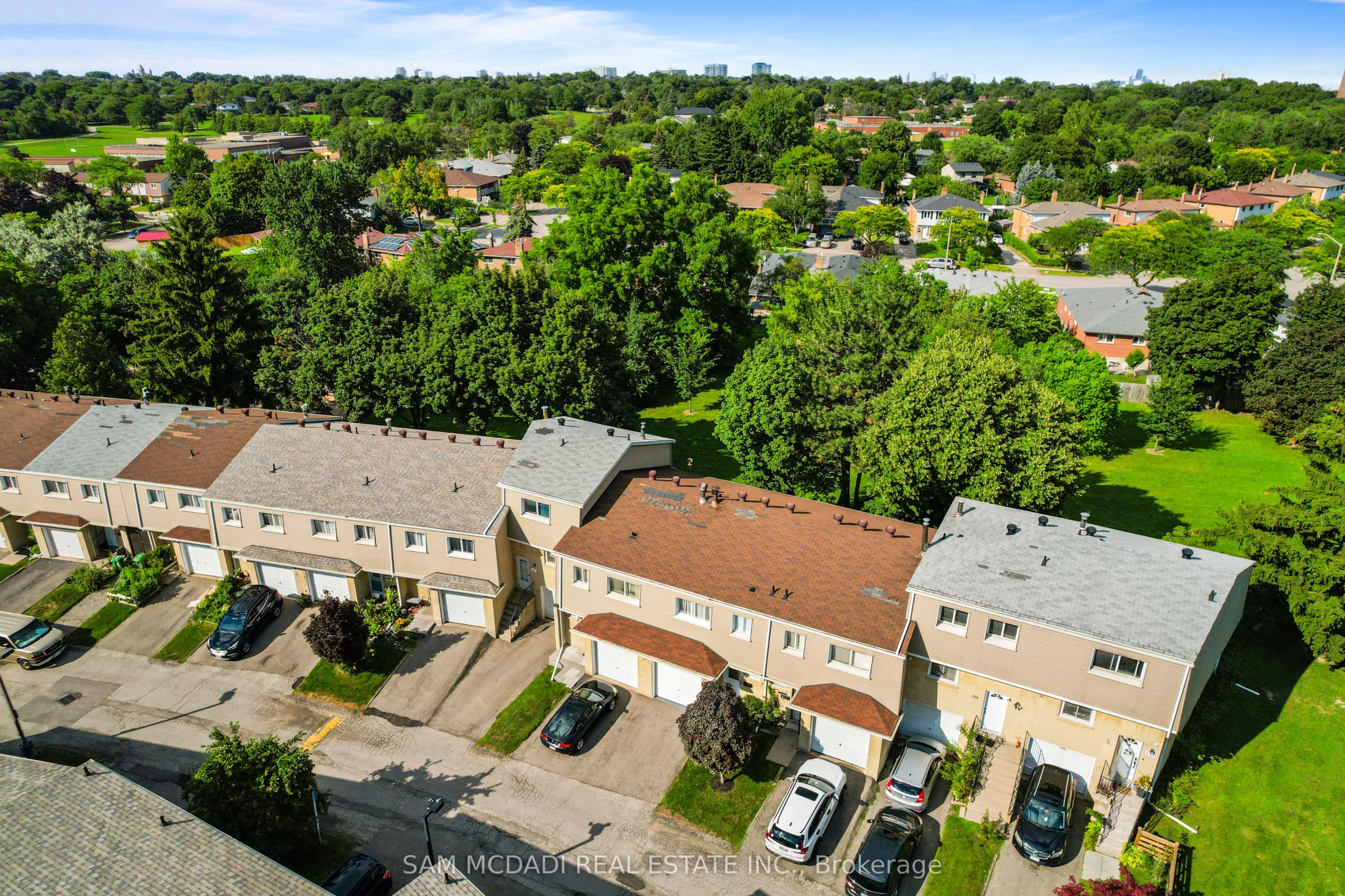 400 Mississauga Valley Boulevard #157