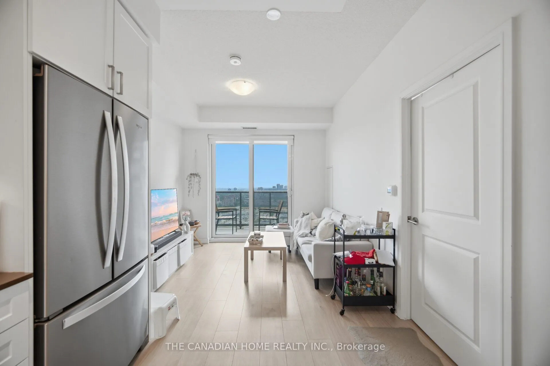 8 Nahani Way E #3119