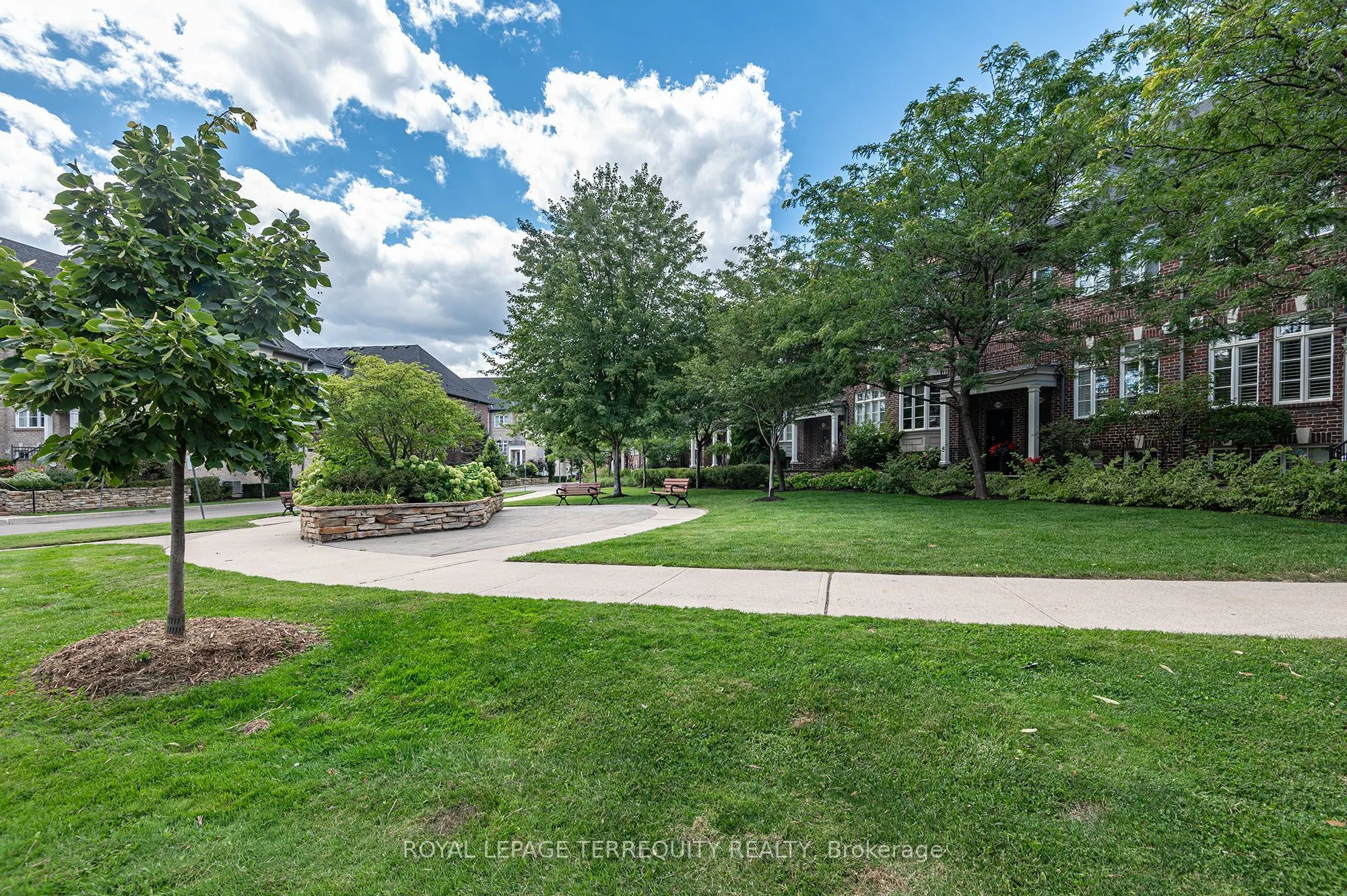 265 Van Dusen Boulevard #9