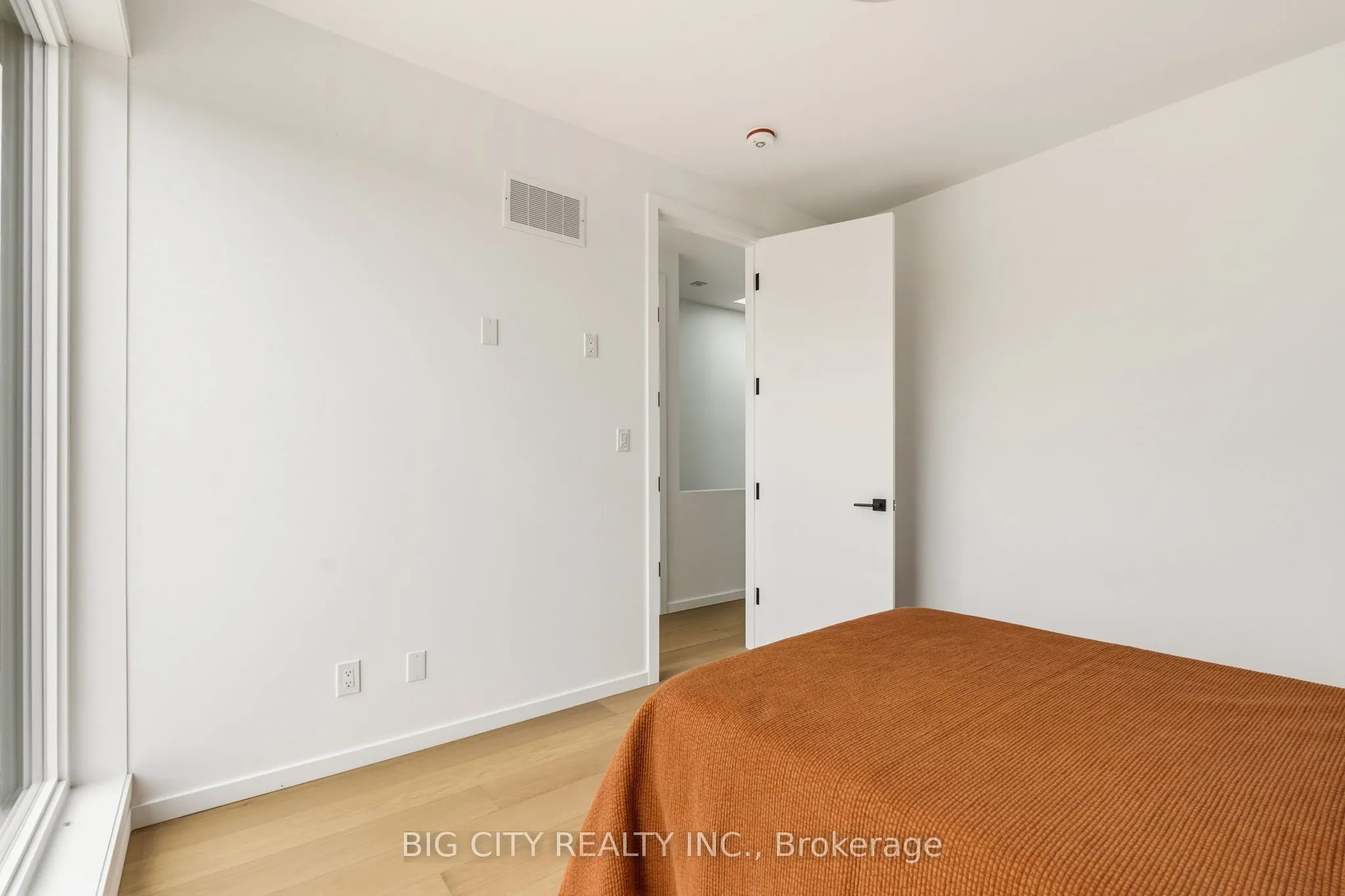 276 Lanor Avenue #3