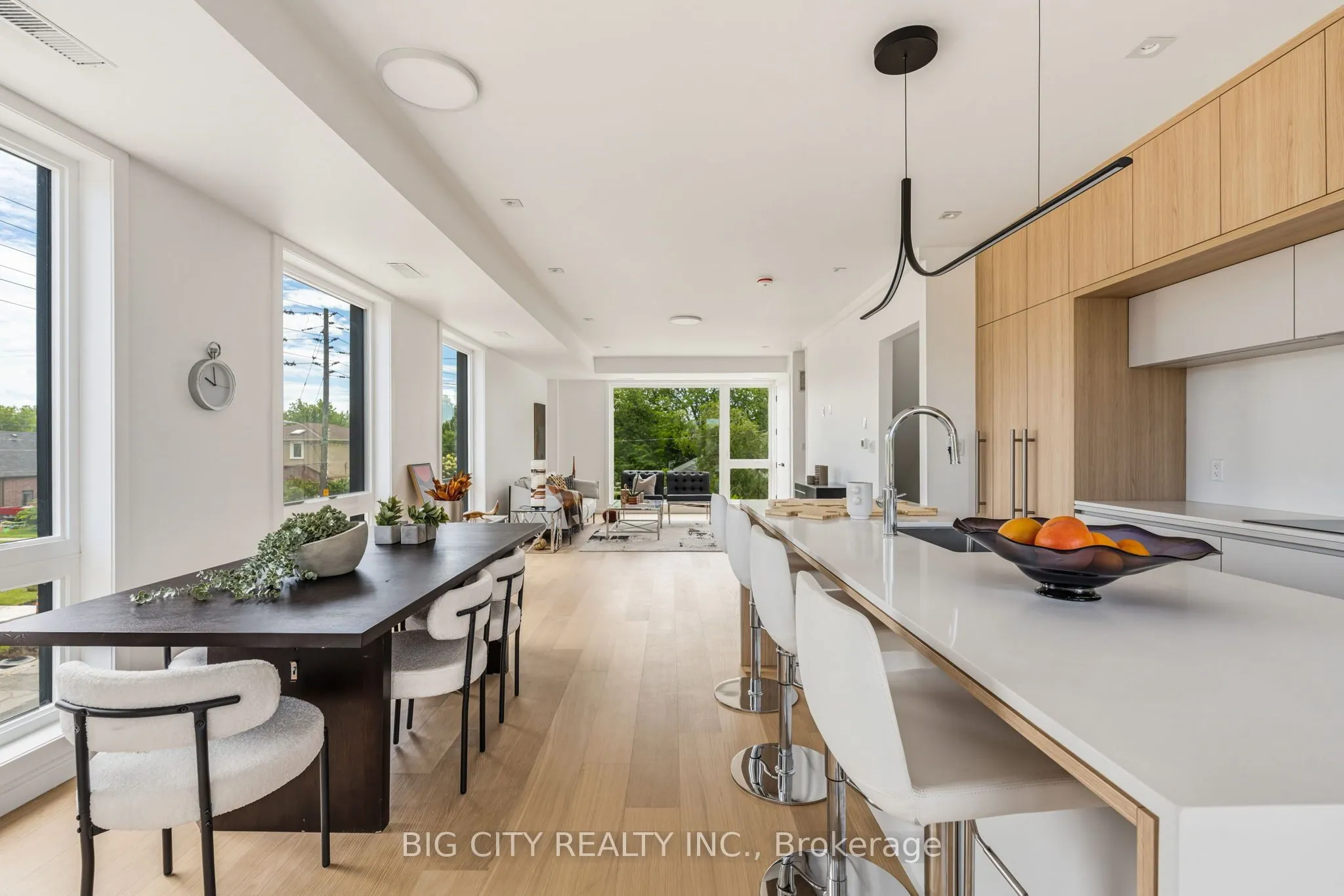 276 Lanor Avenue #3