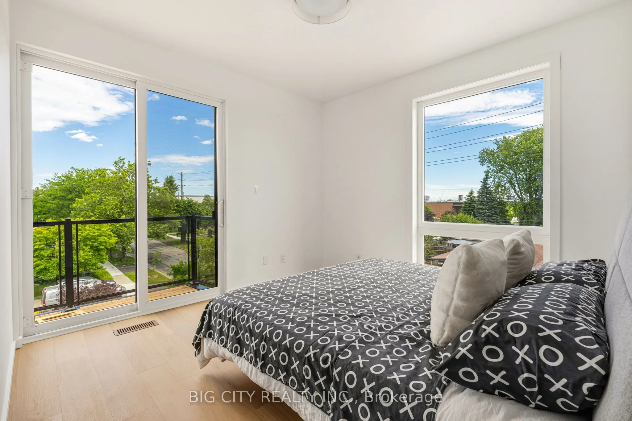 276 Lanor Avenue #3