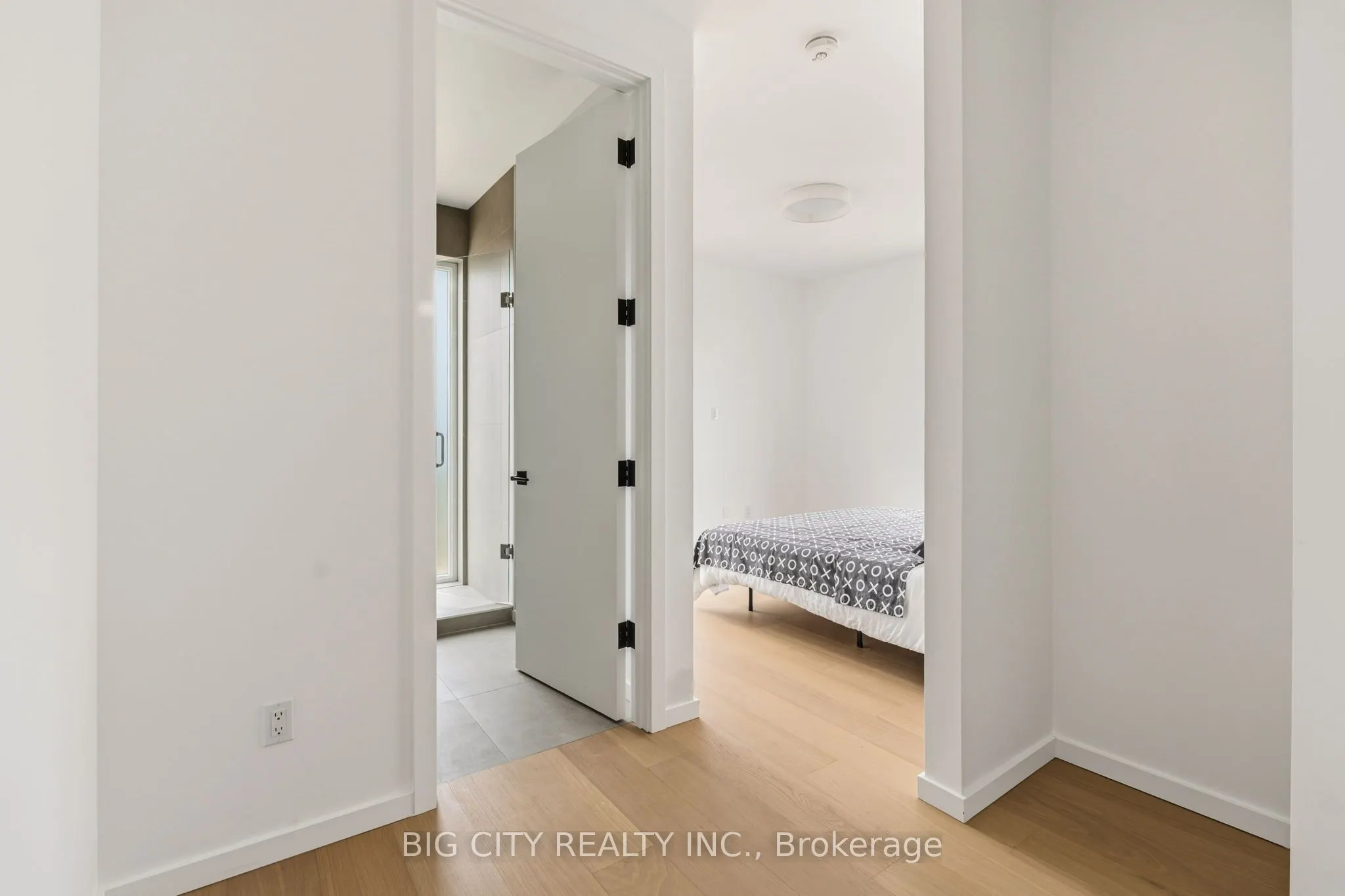 276 Lanor Avenue #3