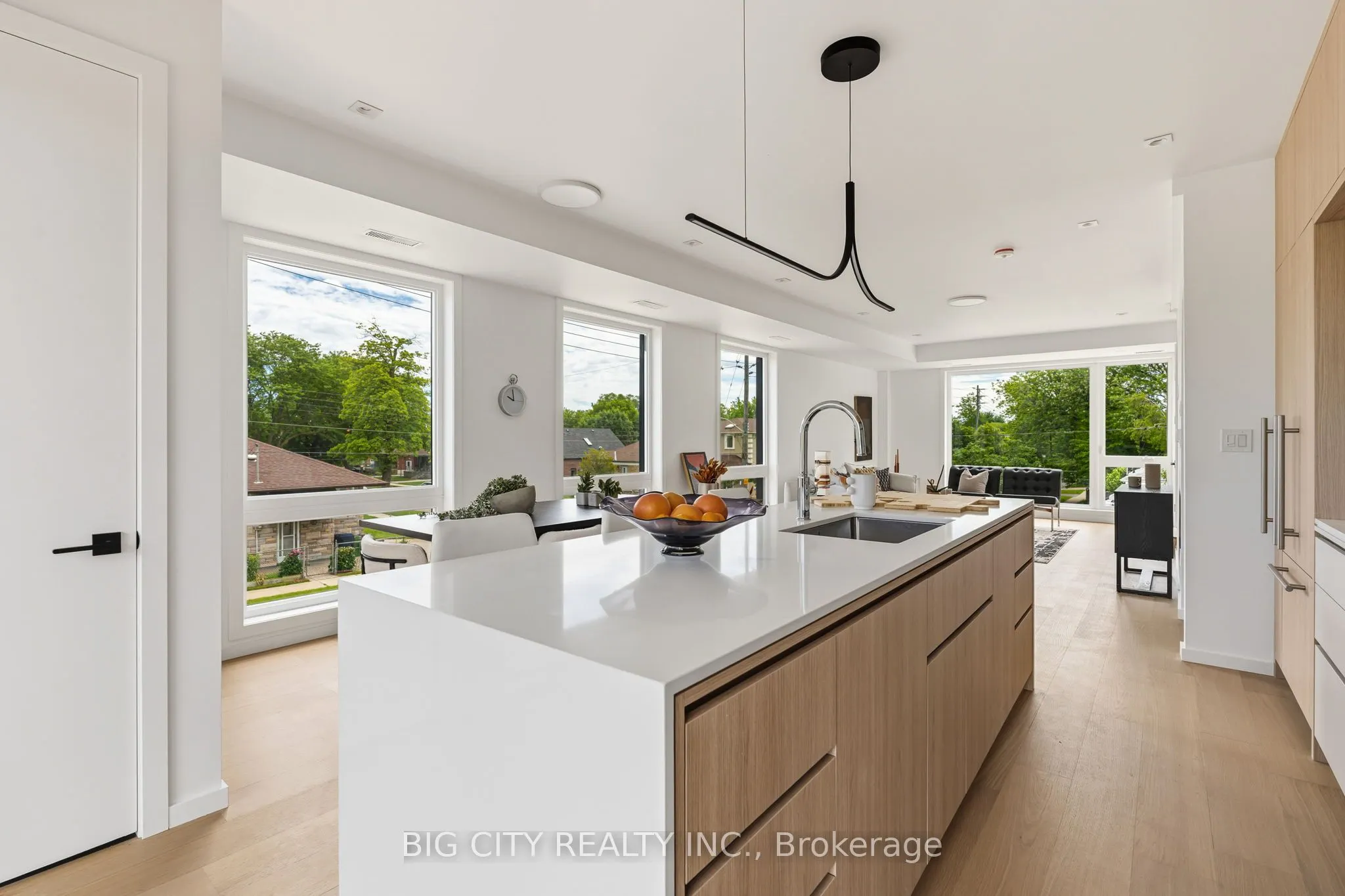 276 Lanor Avenue #3
