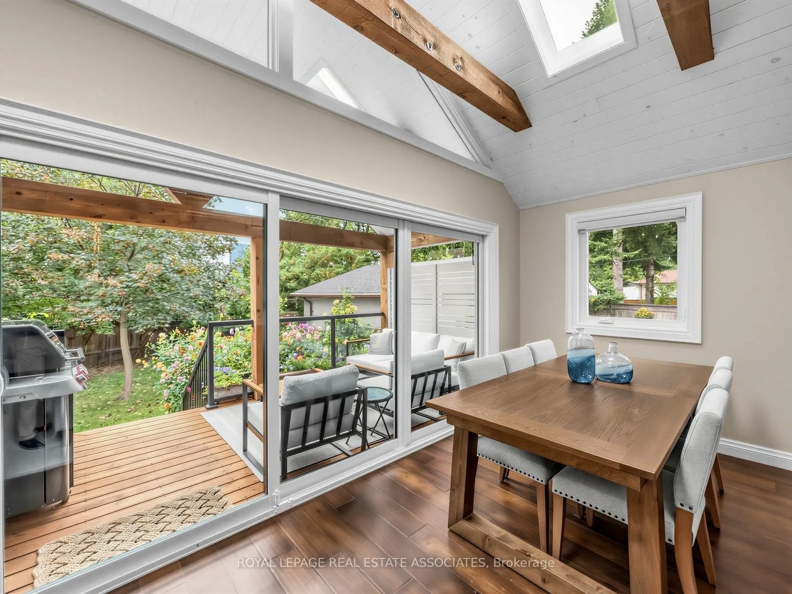 41 Ringley Avenue