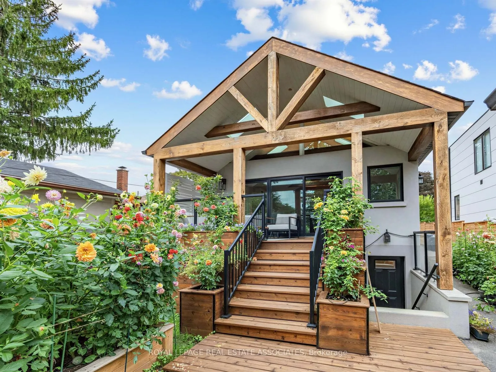 41 Ringley Avenue