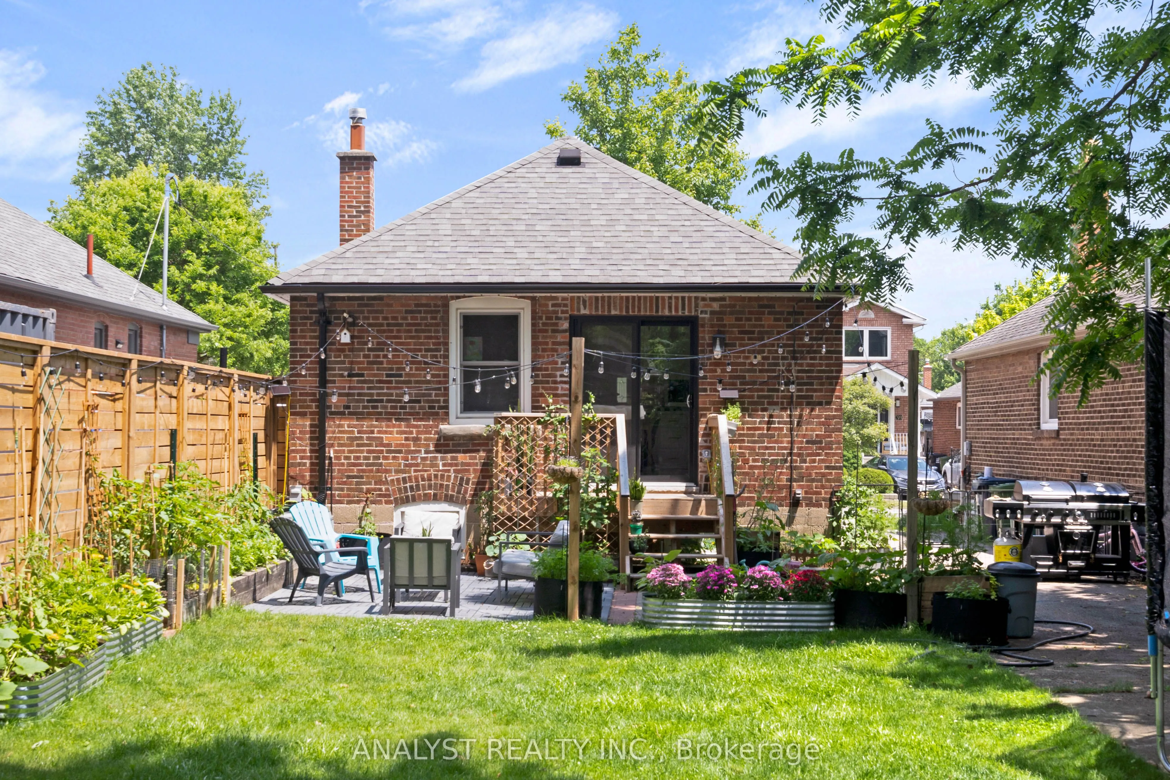 42 Smithfield Drive
