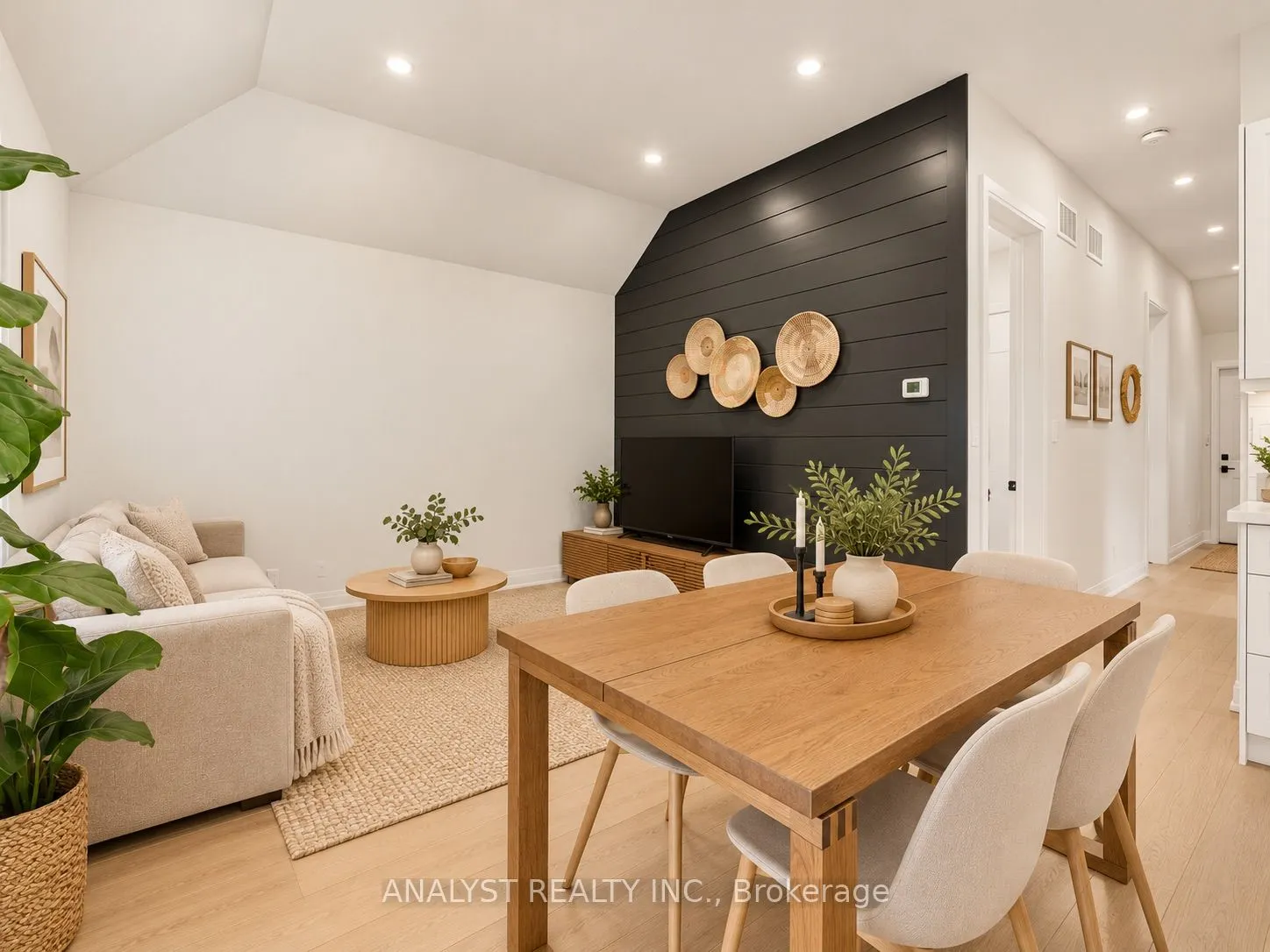 42 Smithfield Drive