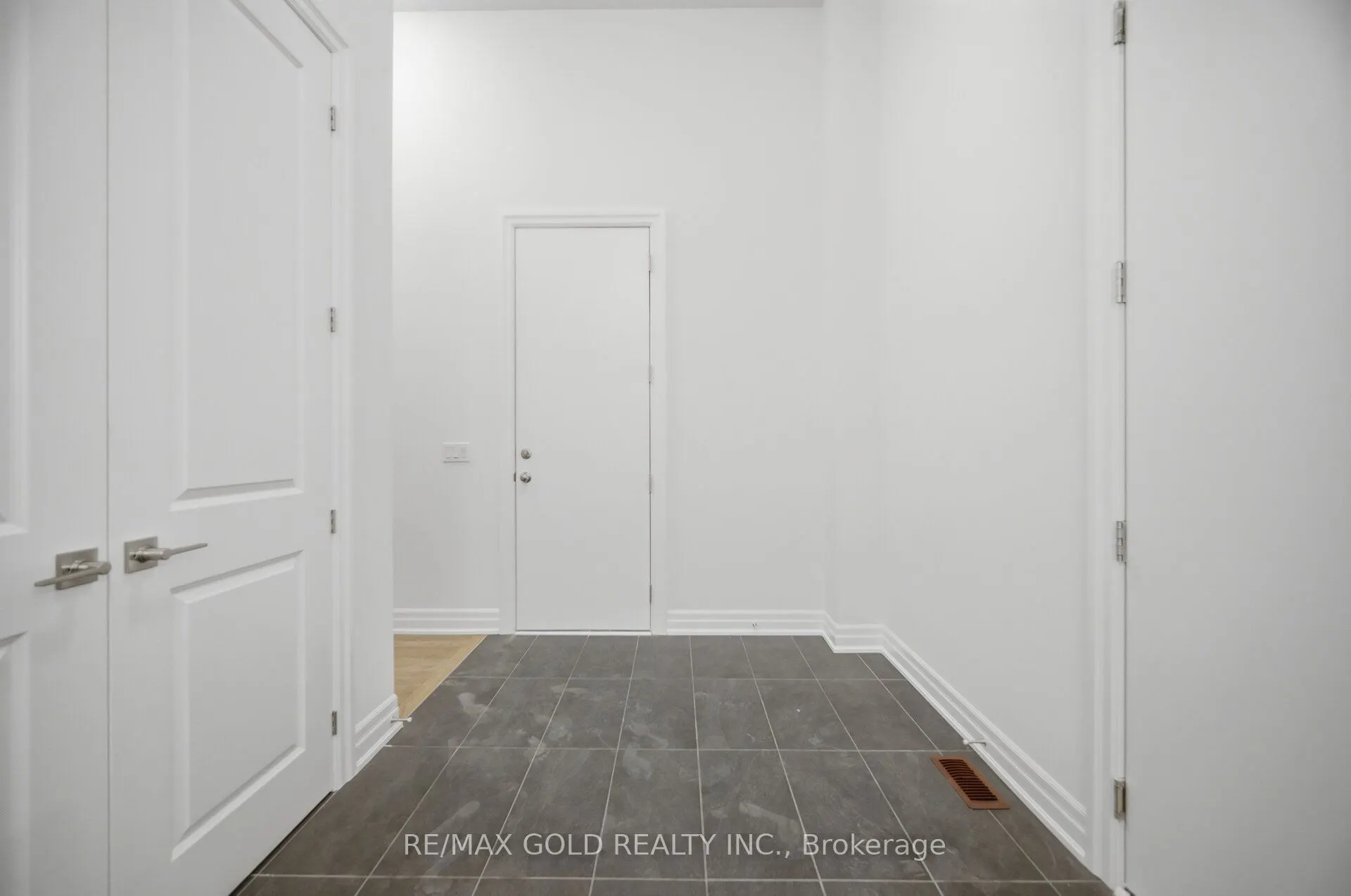 17 Mosswood Trail