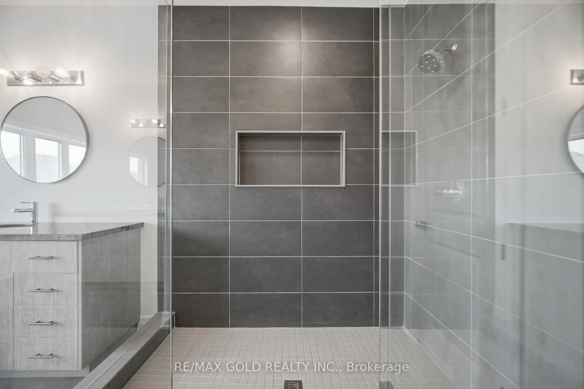 17 Mosswood Trail