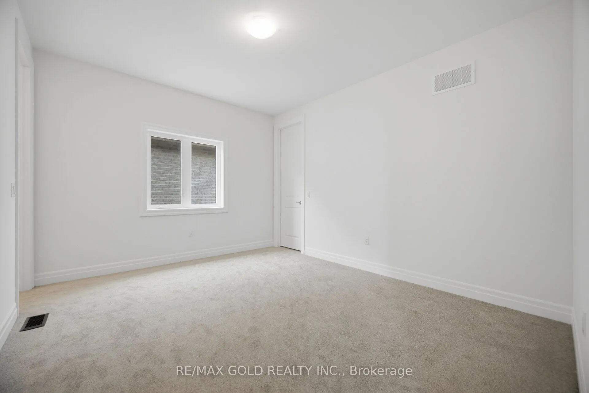 17 Mosswood Trail