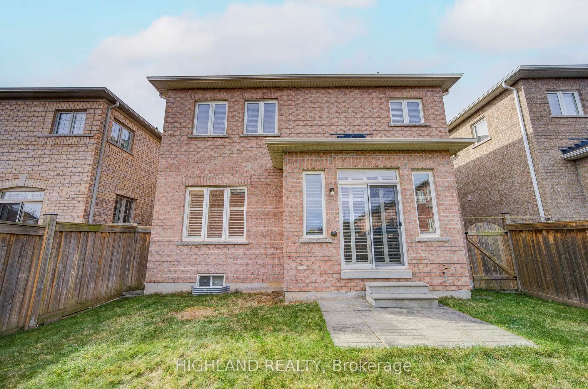 3175 Robert Brown Boulevard