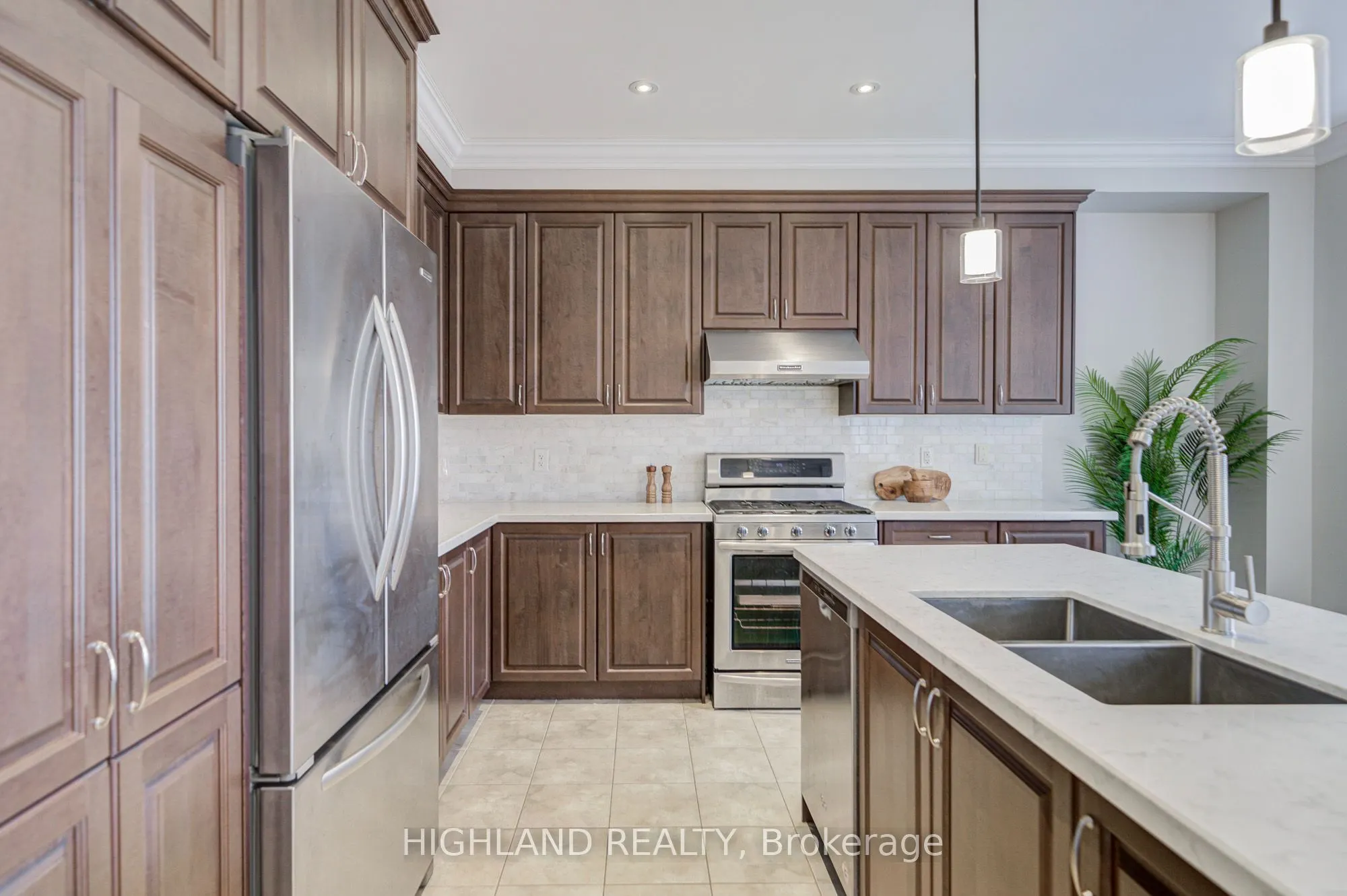 3175 Robert Brown Boulevard