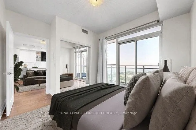 33 Shore Breeze Drive #3111