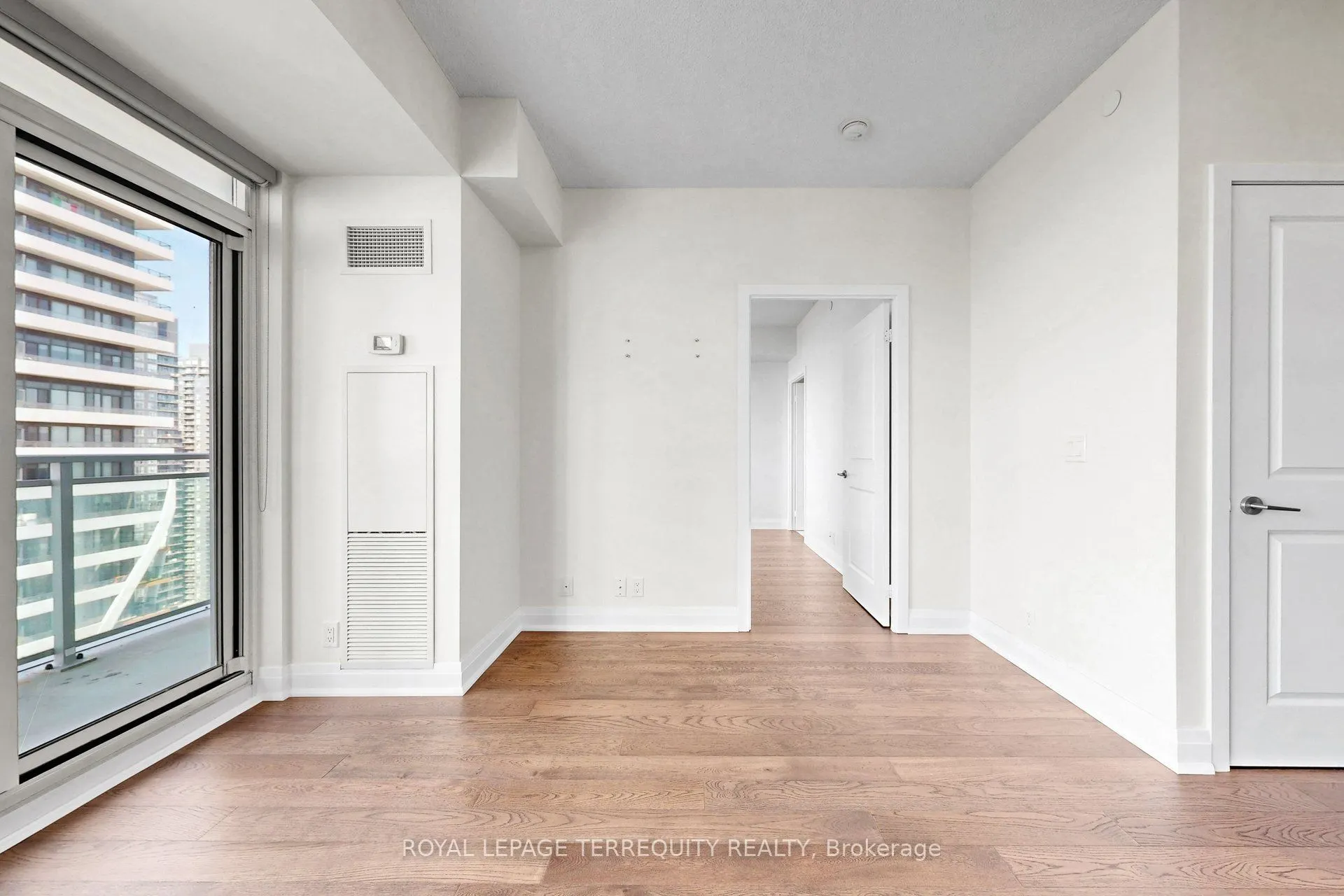 33 Shore Breeze Drive #3111