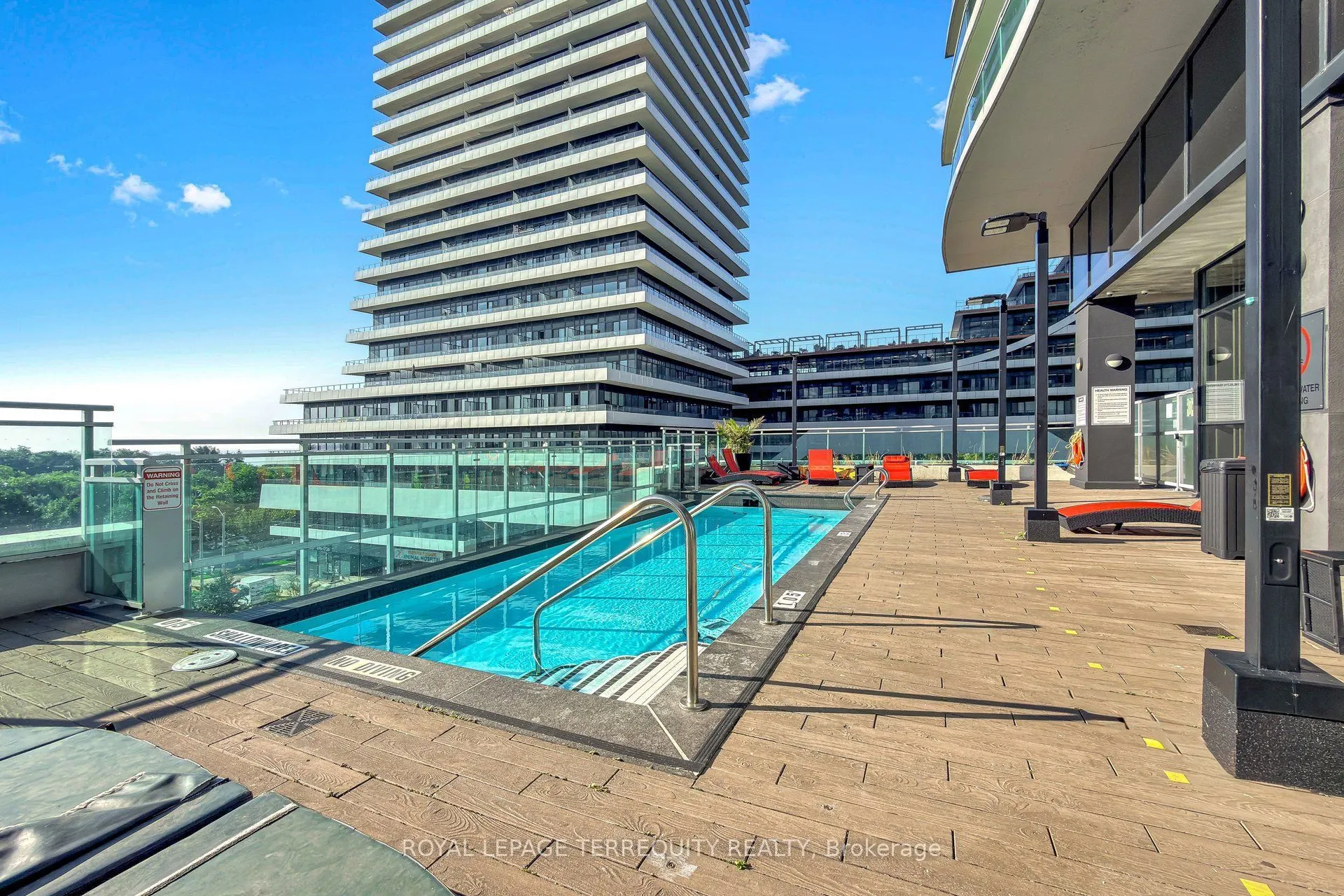 33 Shore Breeze Drive #3111