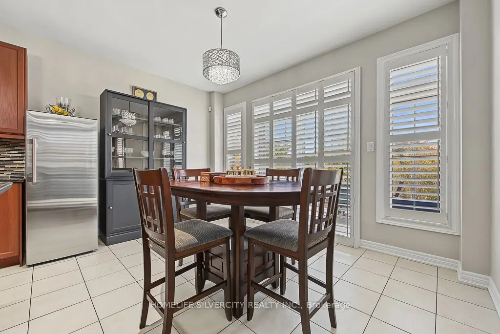 483 Hinchey Crescent