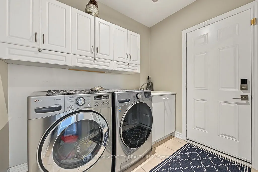 483 Hinchey Crescent