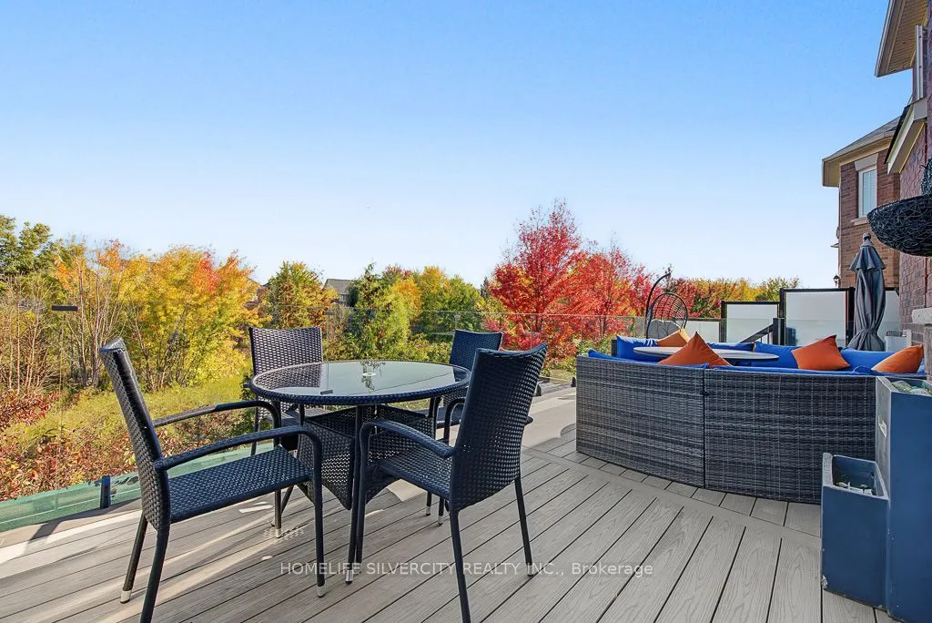 483 Hinchey Crescent