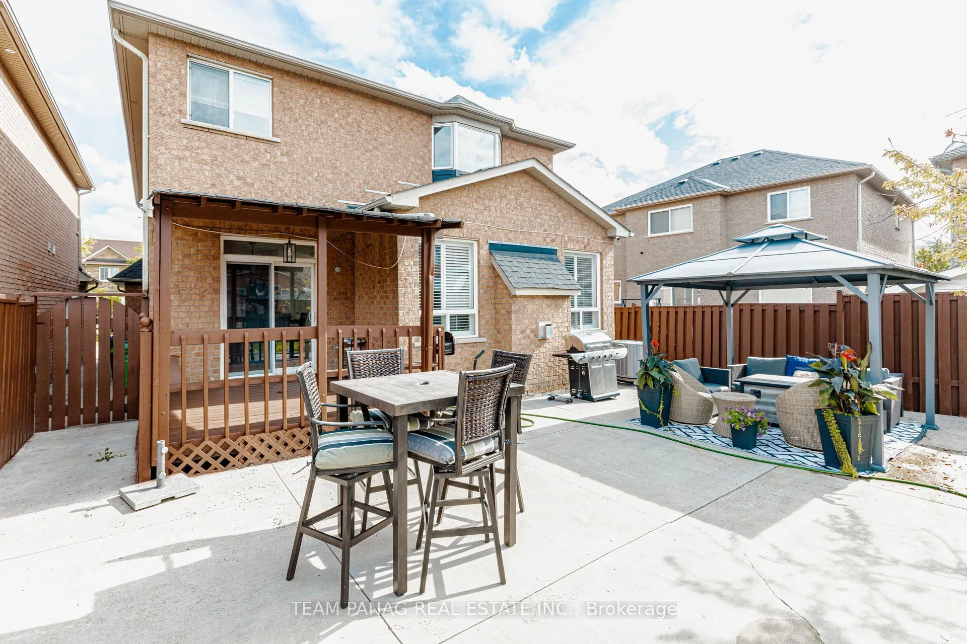 4 Martineau Road