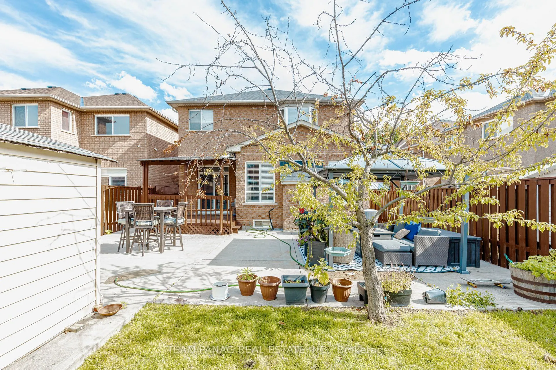4 Martineau Road