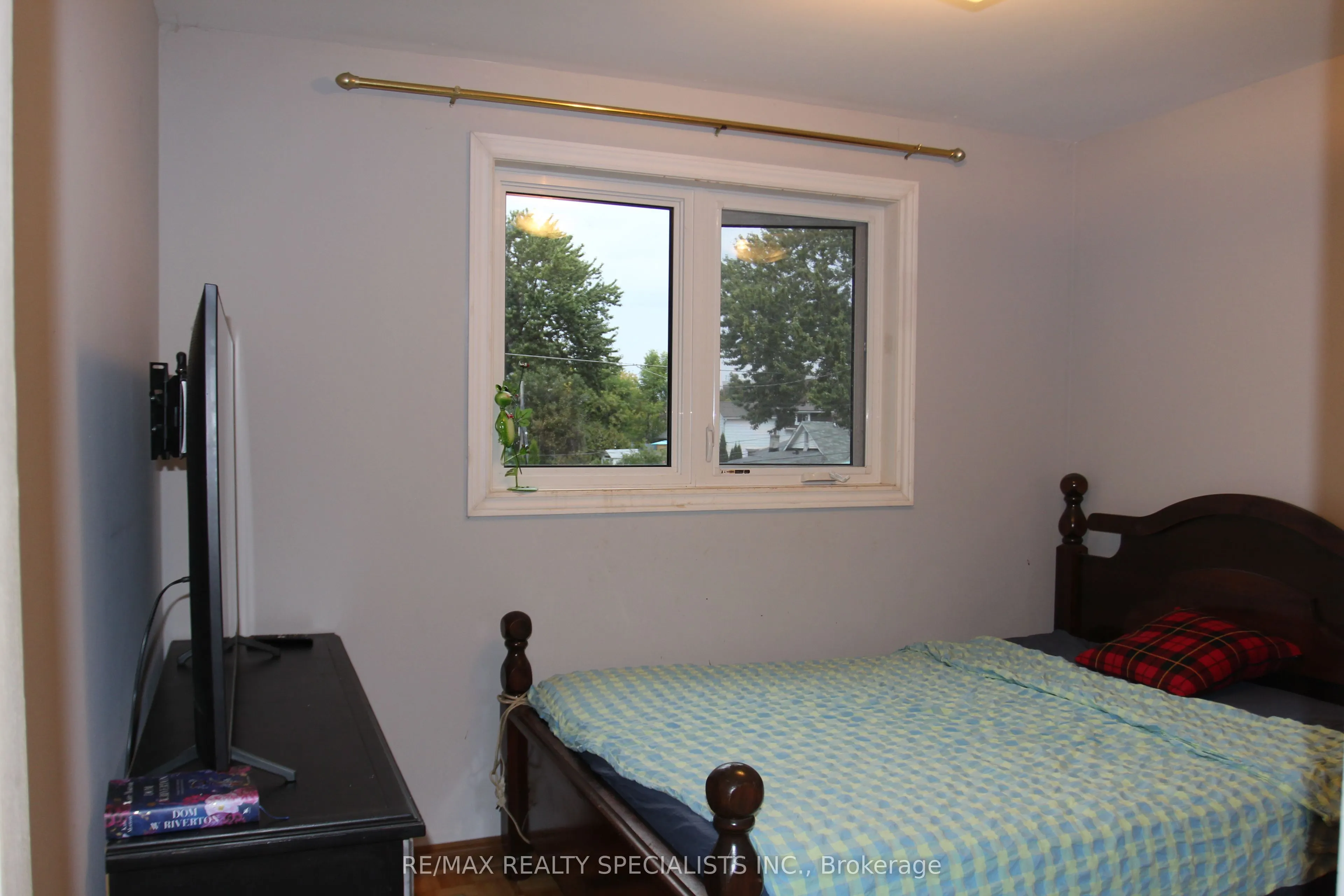 31 Laburnham Avenue