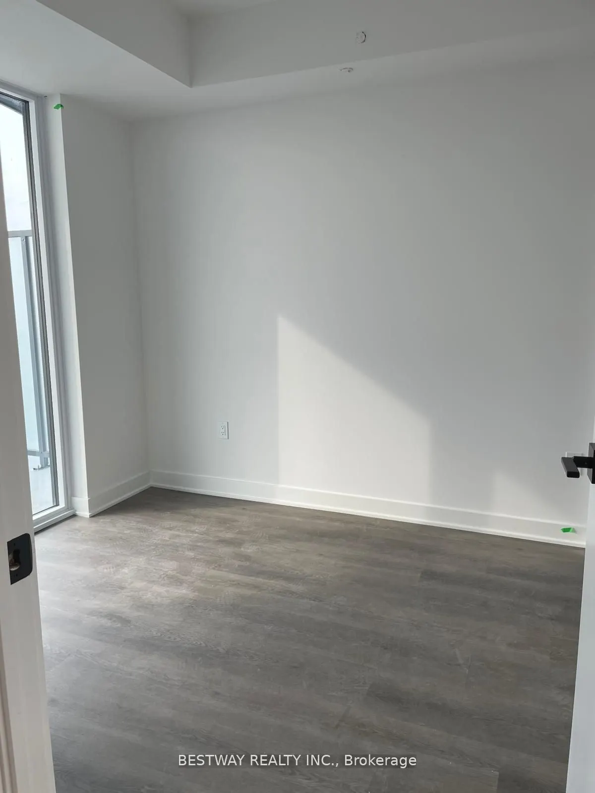 36 Zorra Street W #3202