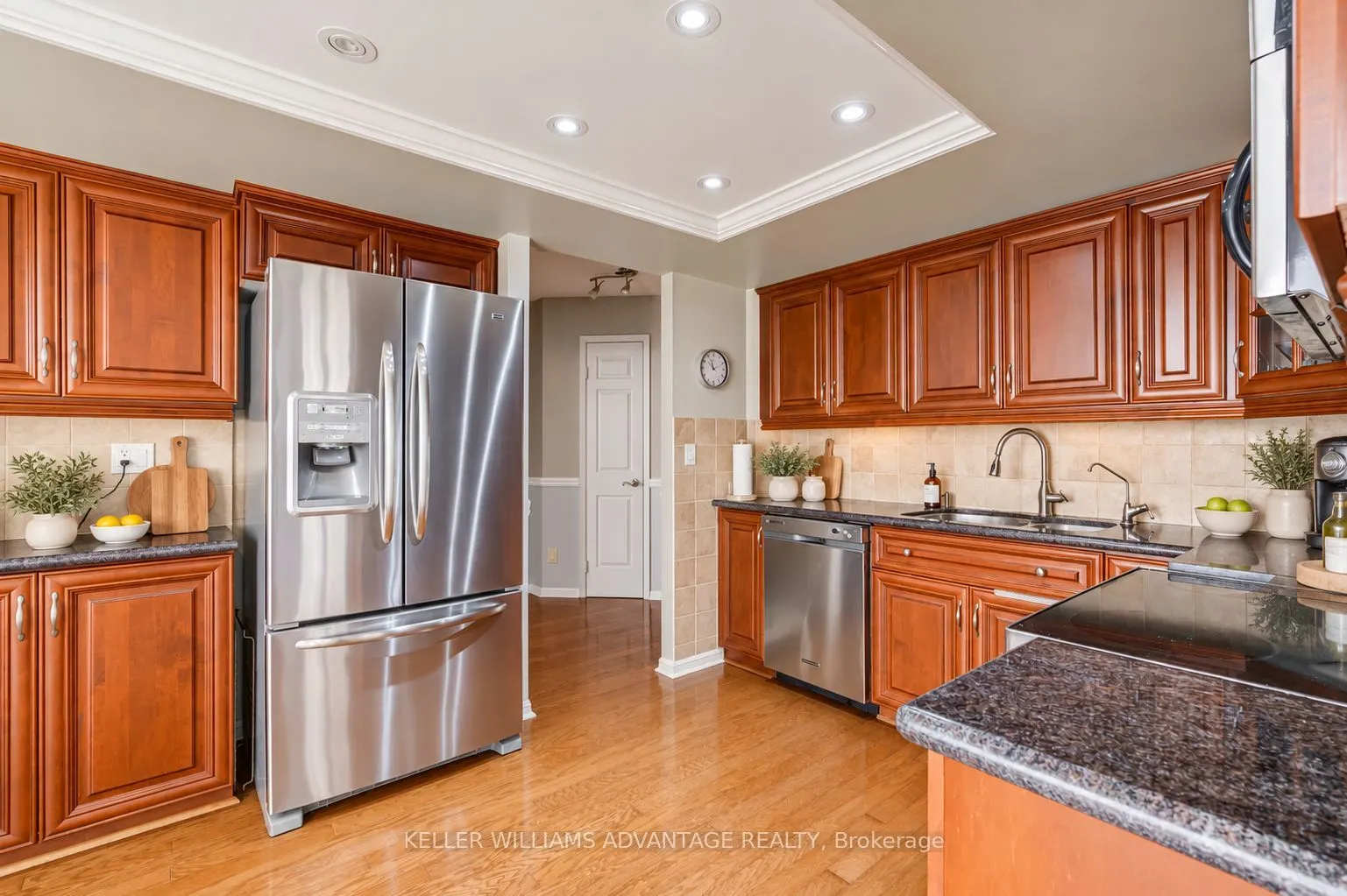 55 Kingsbridge Garden Circle #2210