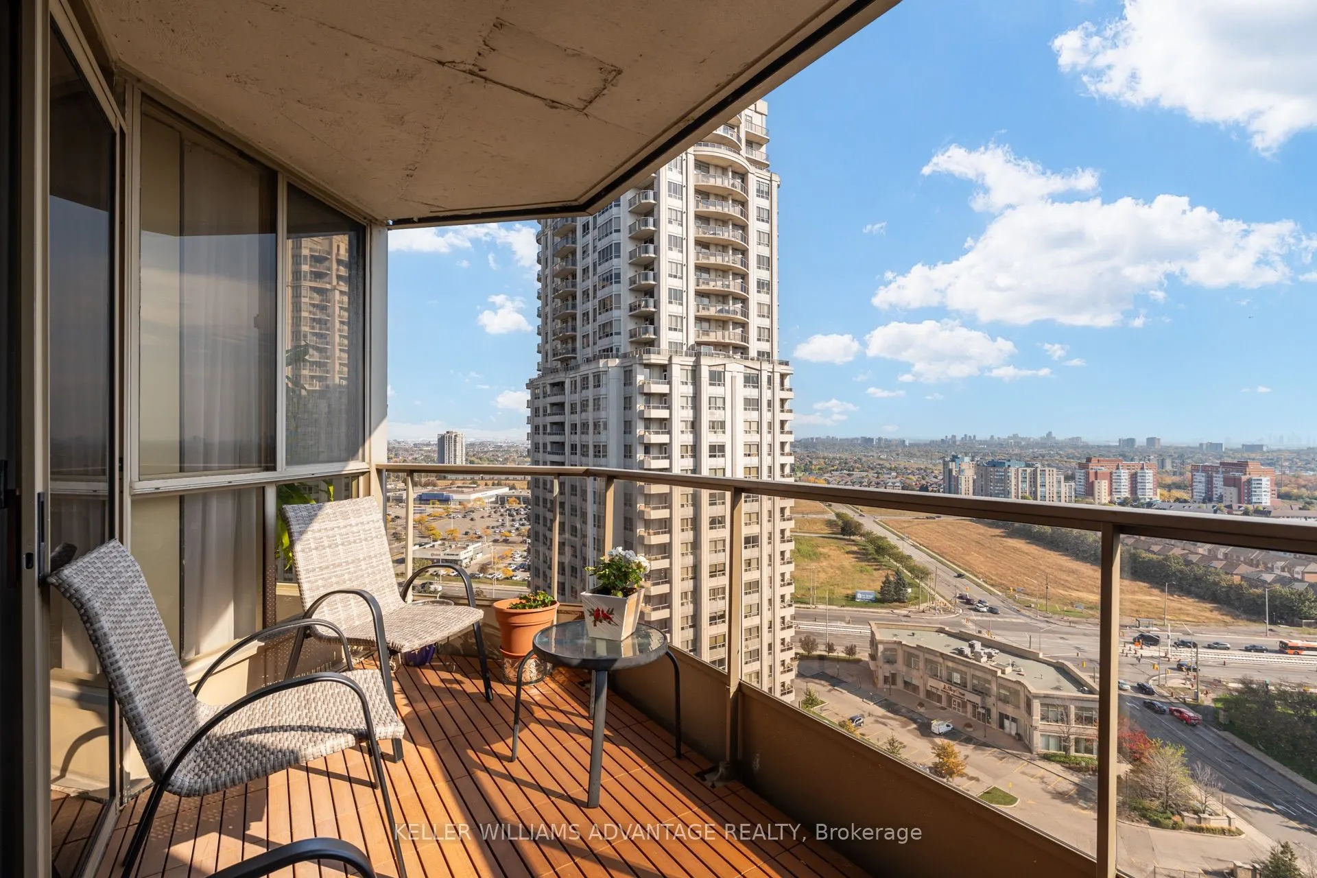 55 Kingsbridge Garden Circle #2210