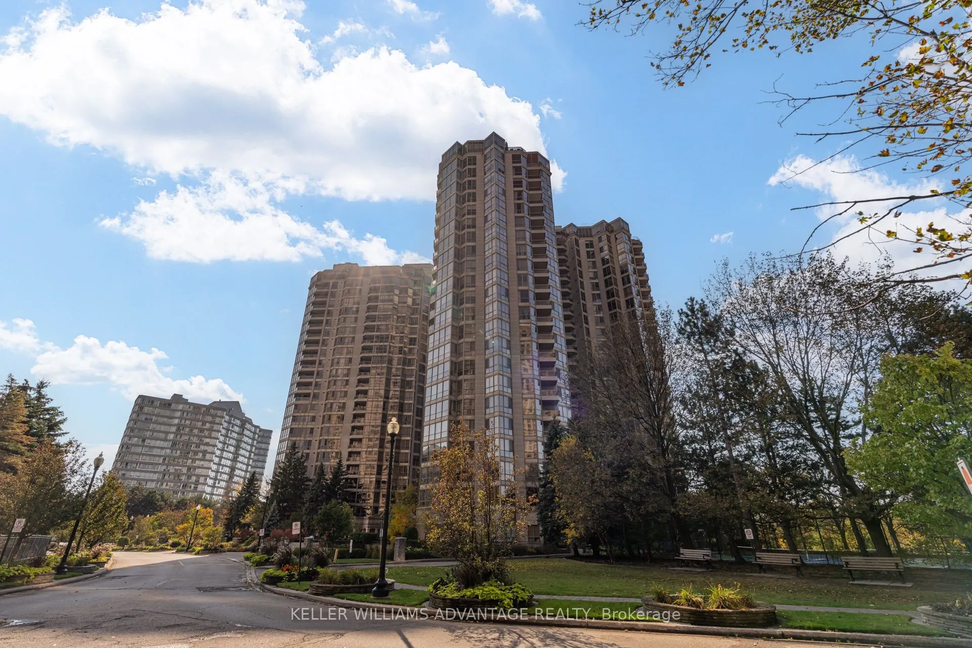 55 Kingsbridge Garden Circle #2210
