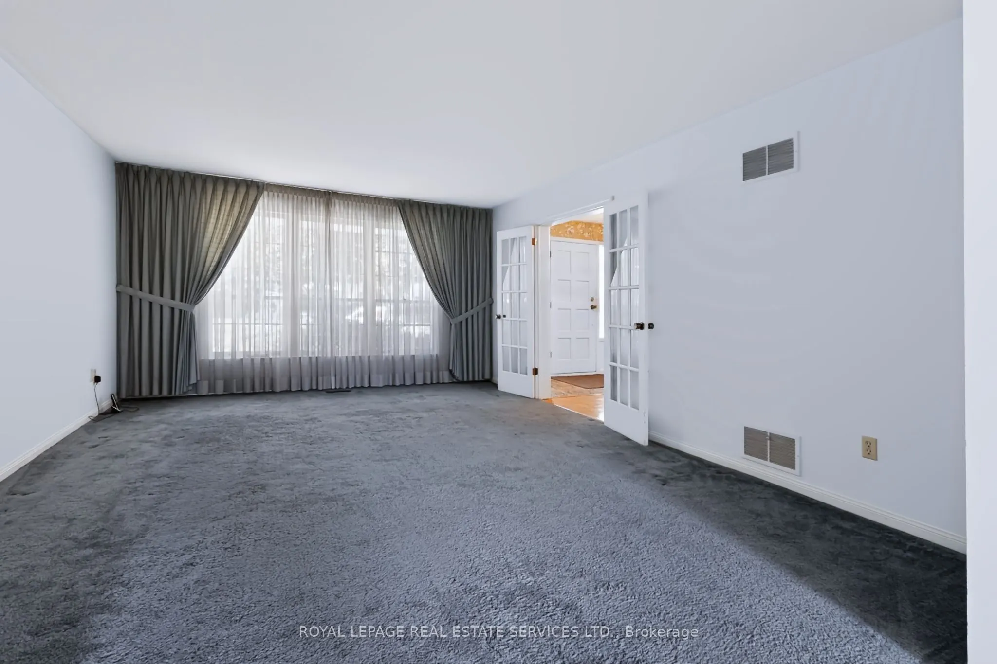 1326 Prince Albert Court
