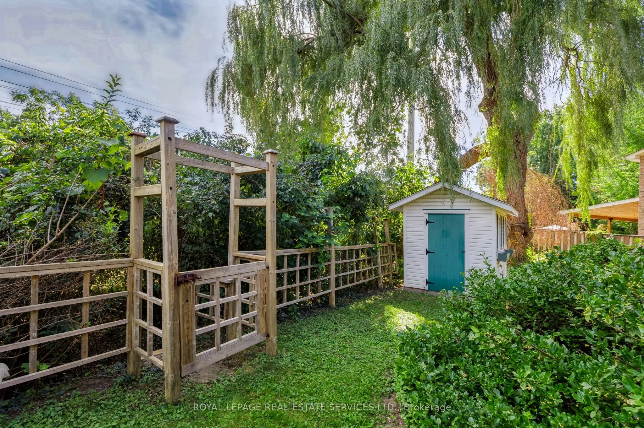1326 Prince Albert Court