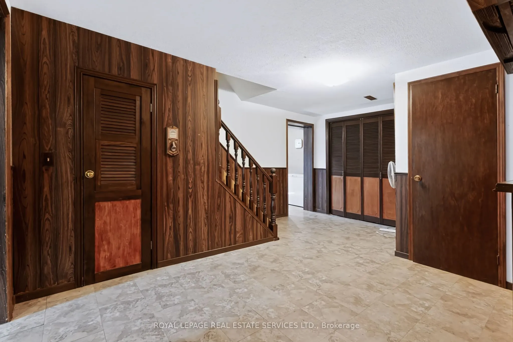 1326 Prince Albert Court